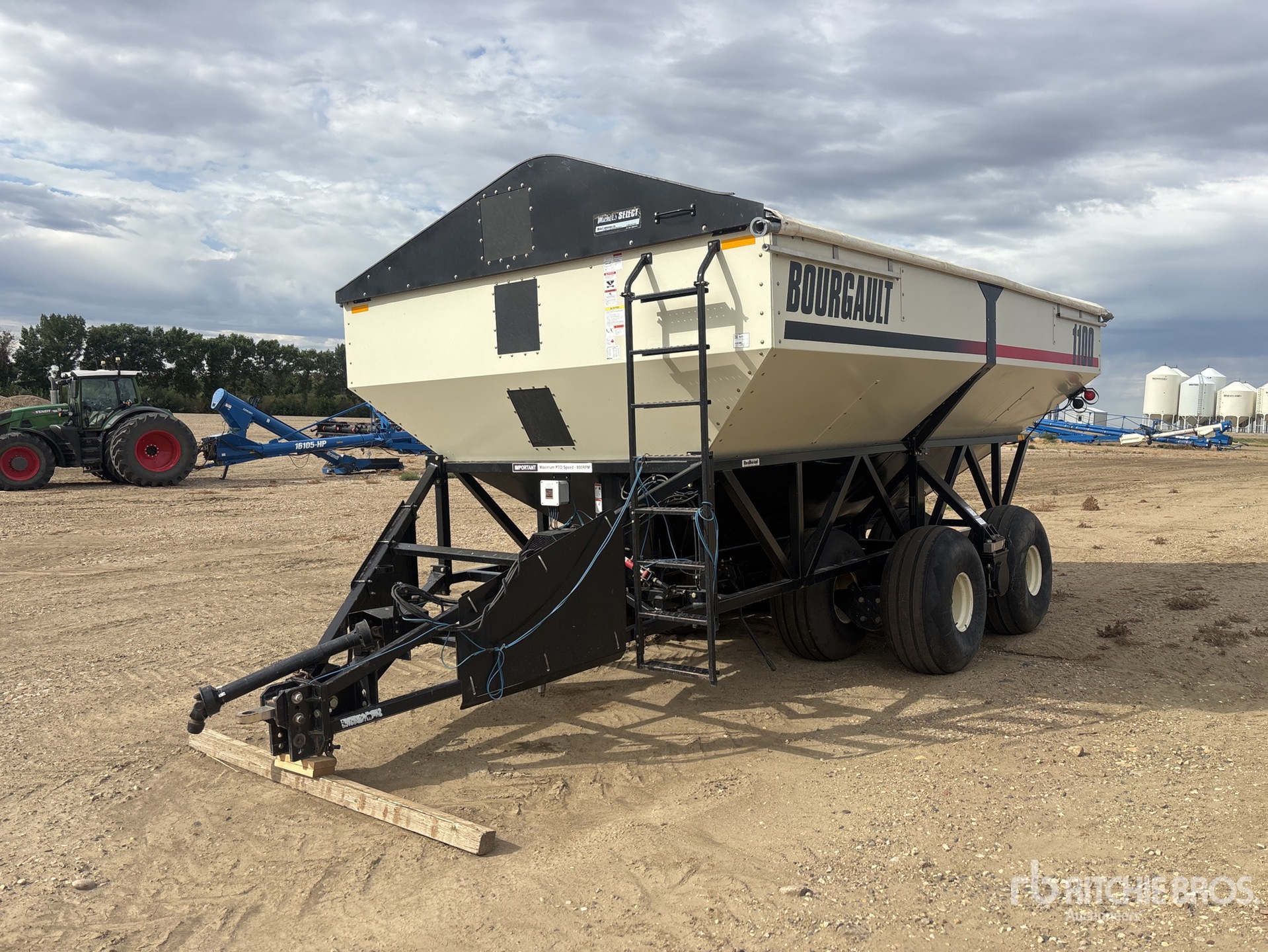Photo of 2006 Bourgault 1100
