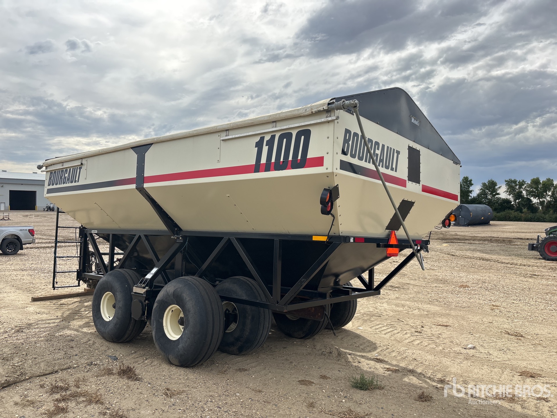 2006 Bourgault 1100