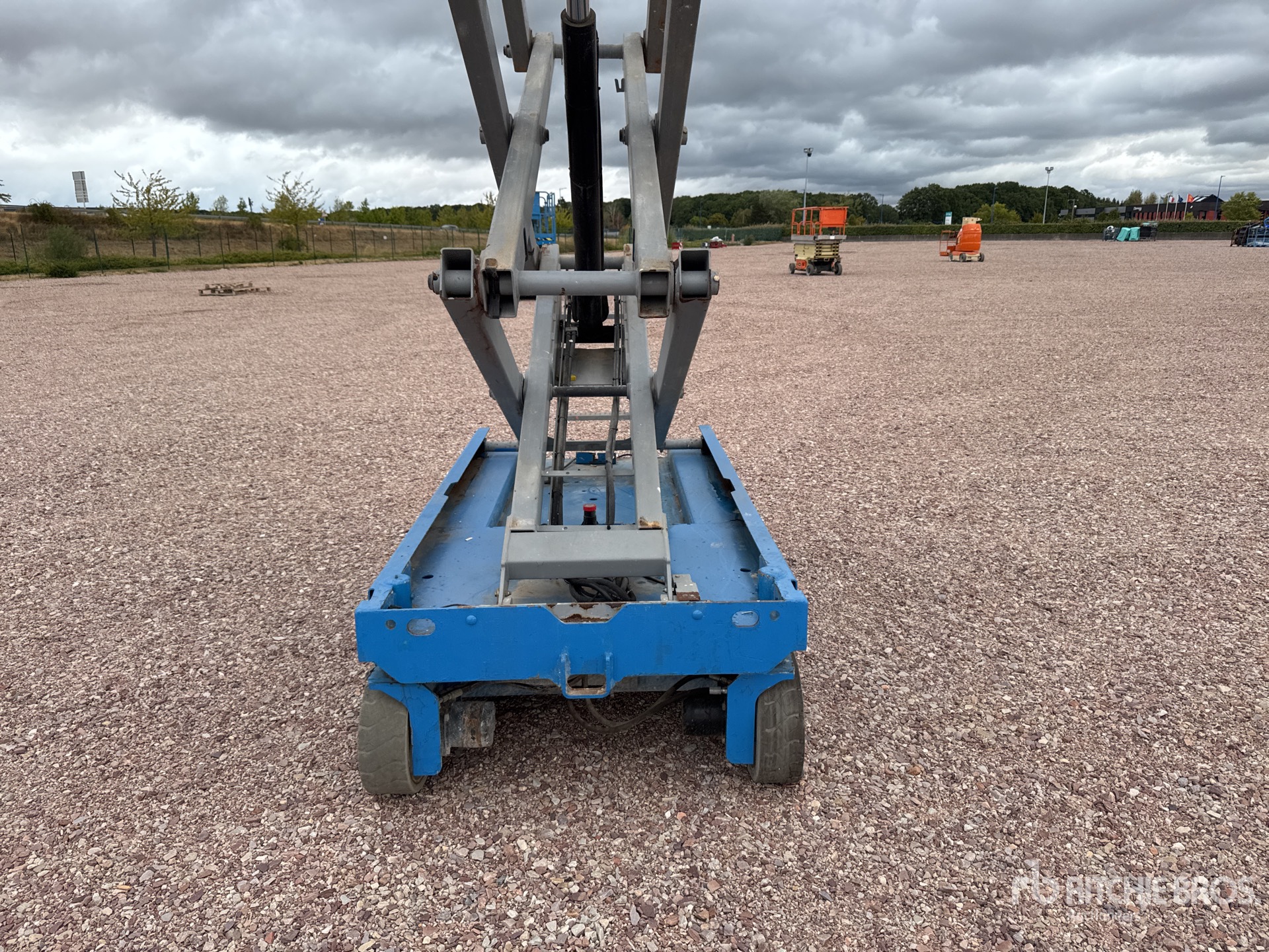 2014 Genie GS-4047