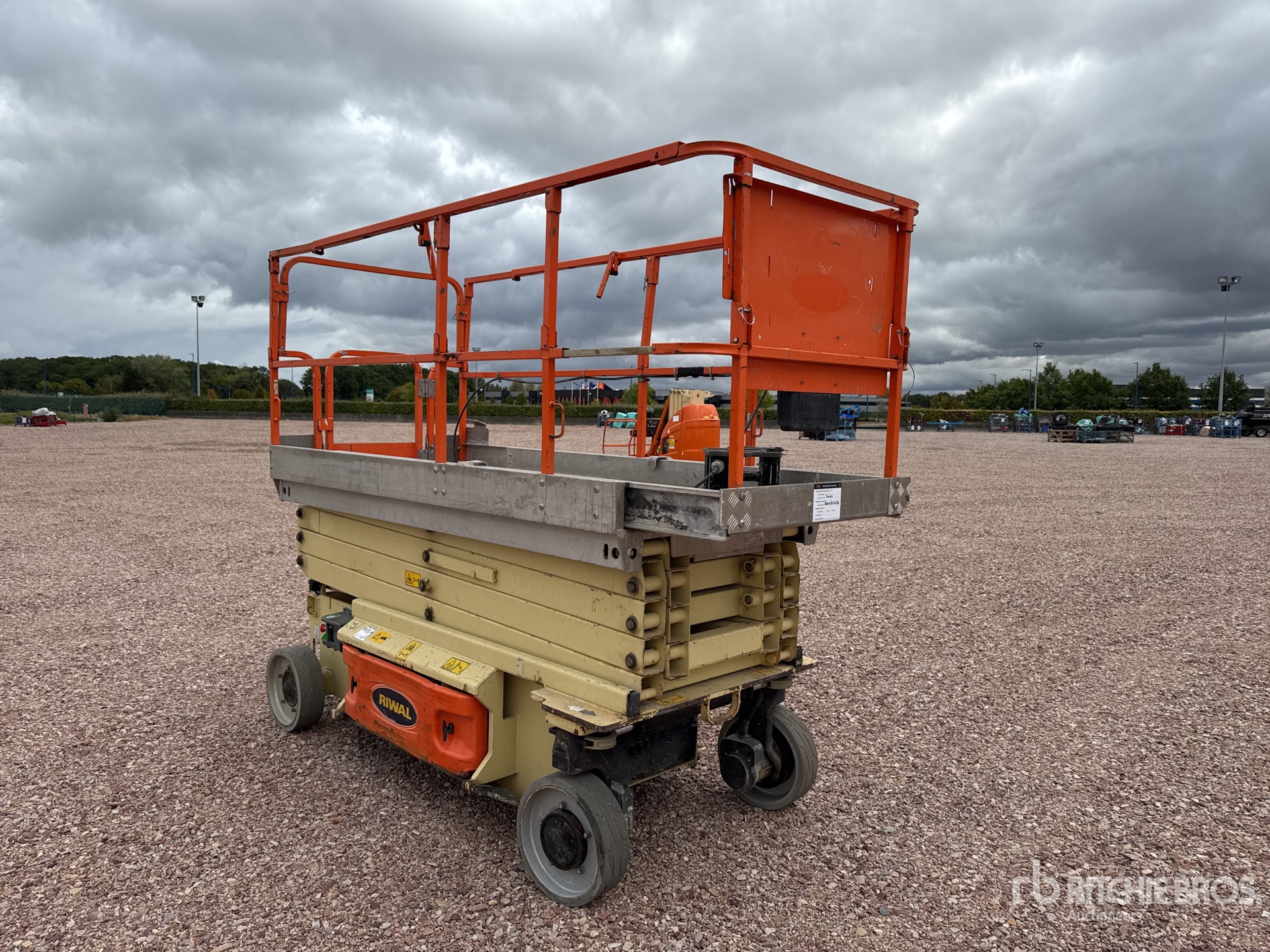 2014 JLG 3246ES