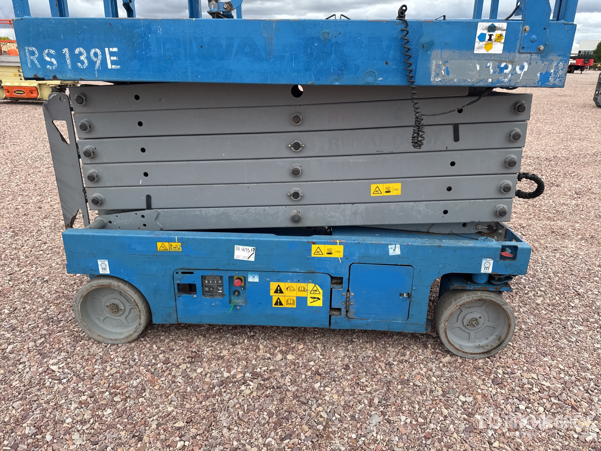 2013 Genie GS-4047
