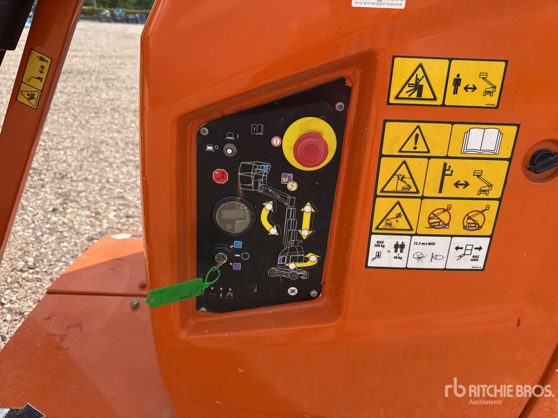 2012 JLG TOUCAN 10E