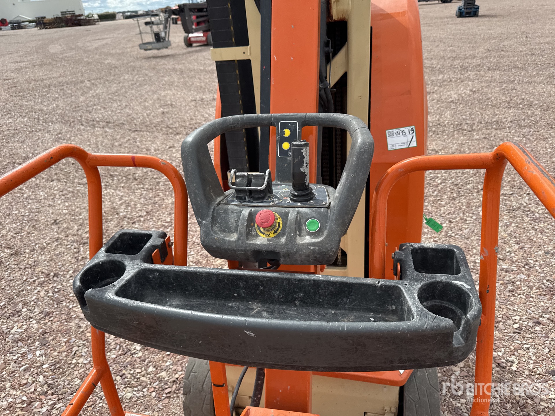 2012 JLG TOUCAN 10E