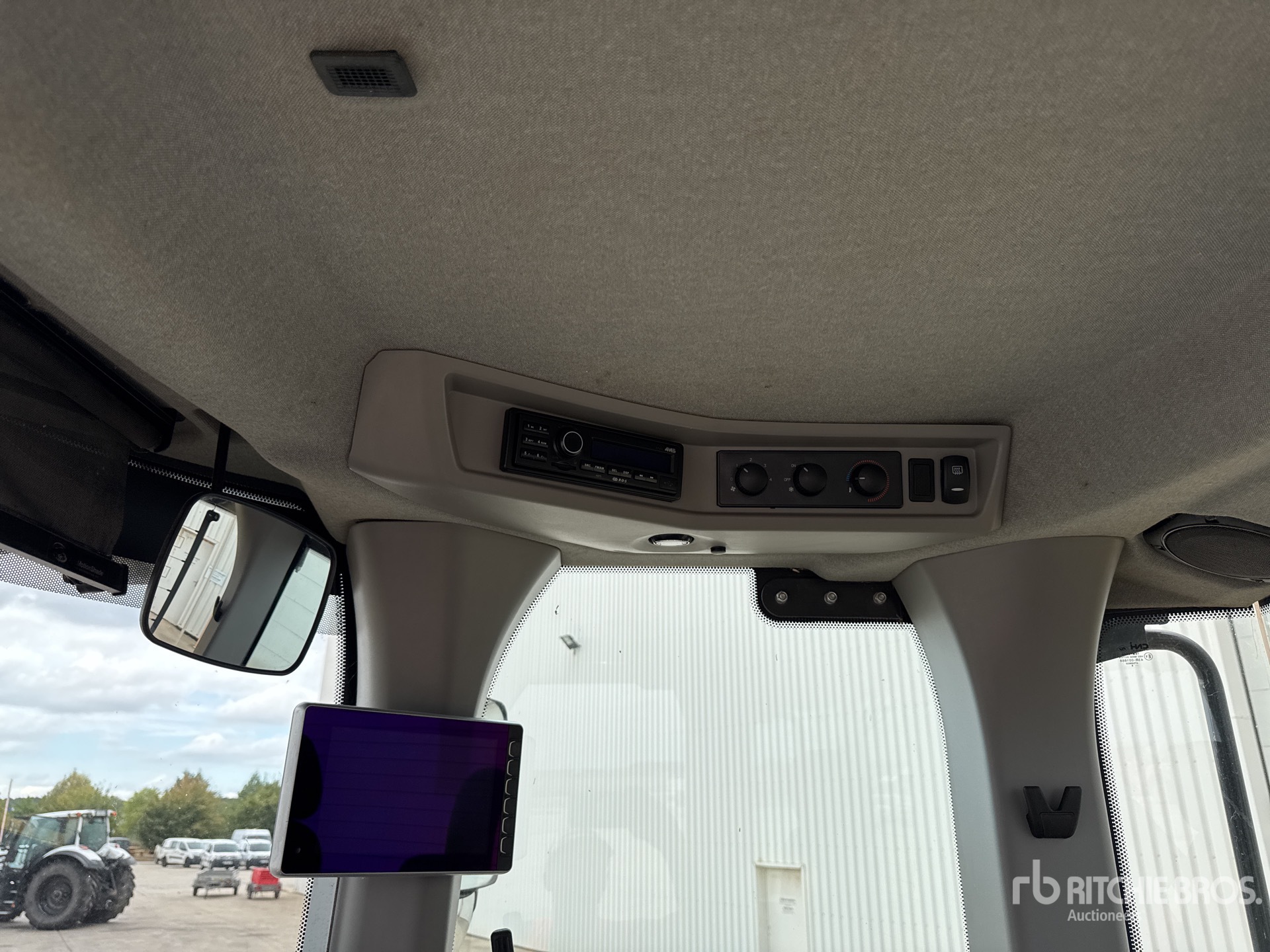 2018 New Holland W130D