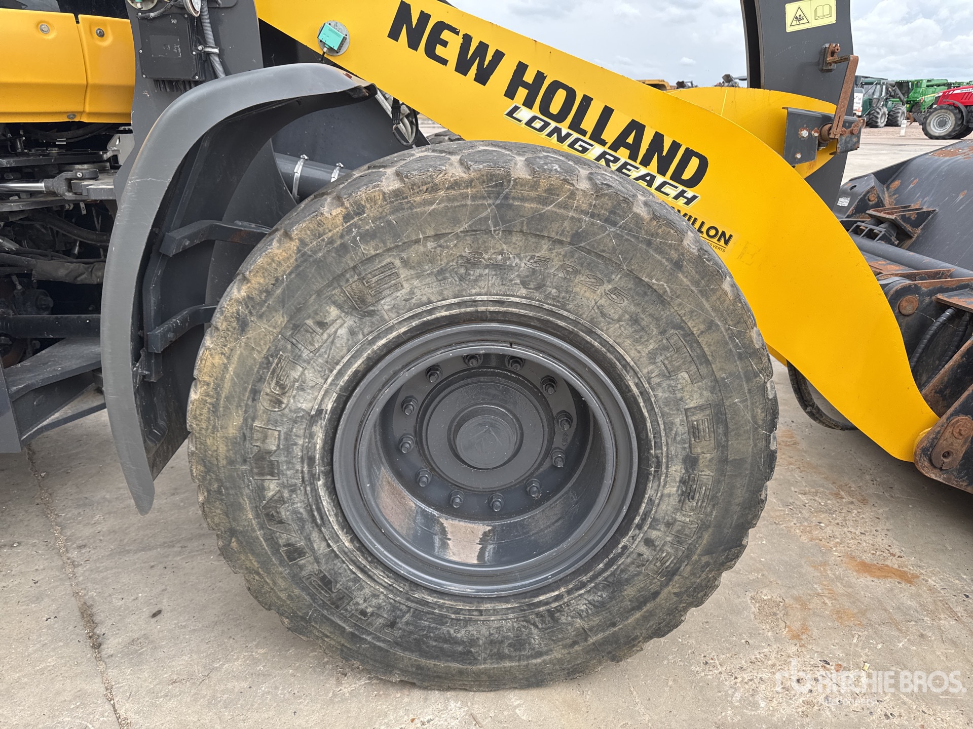 2018 New Holland W130D