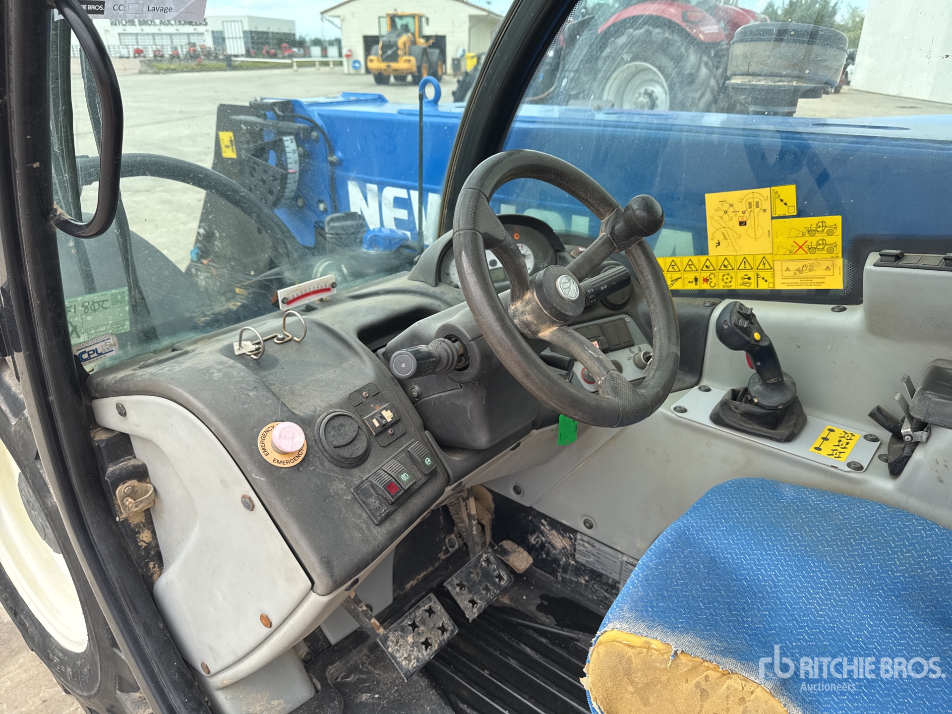 2012 New Holland LM5030