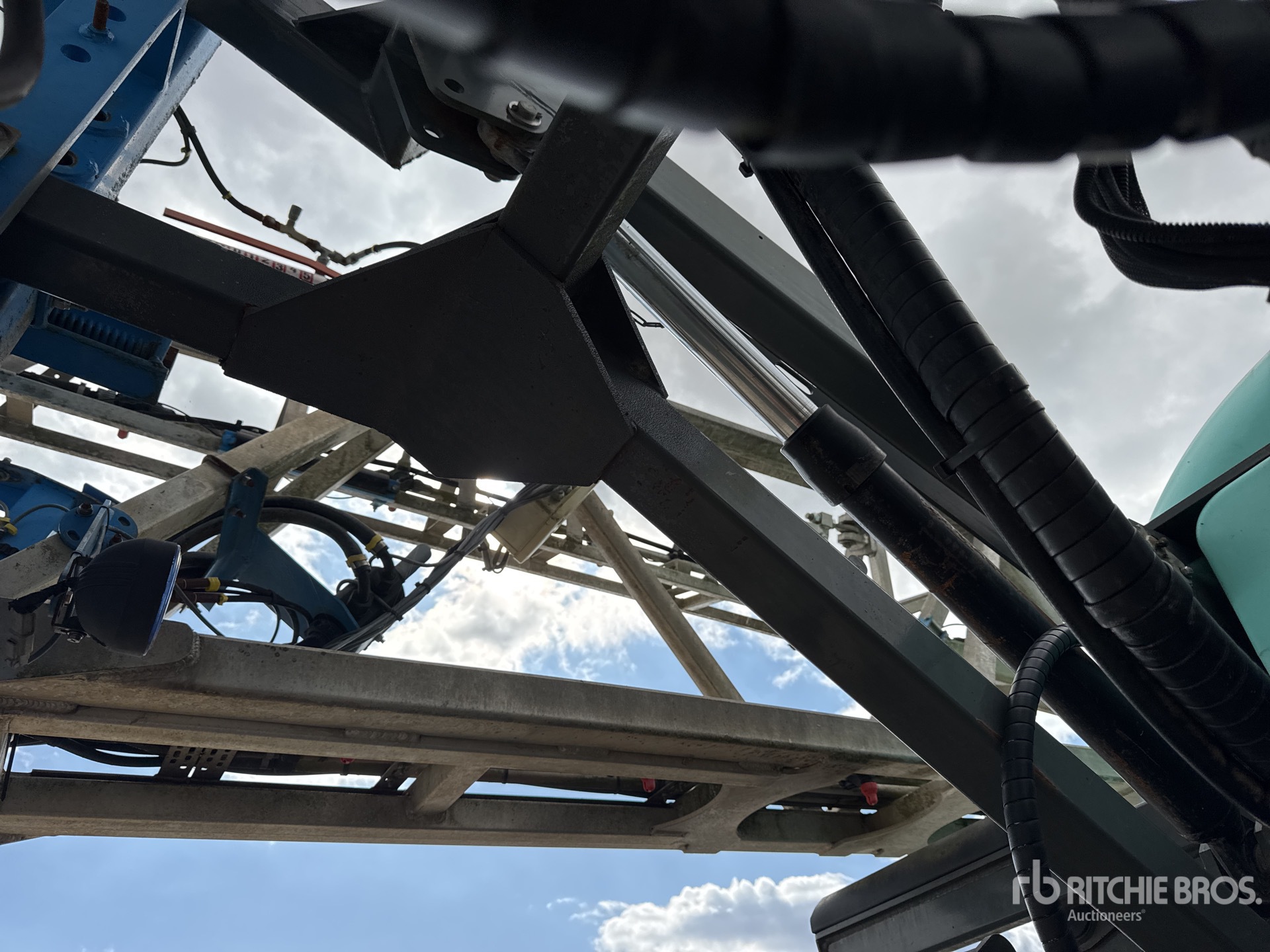 2009 Berthoud RAPTOR 4240