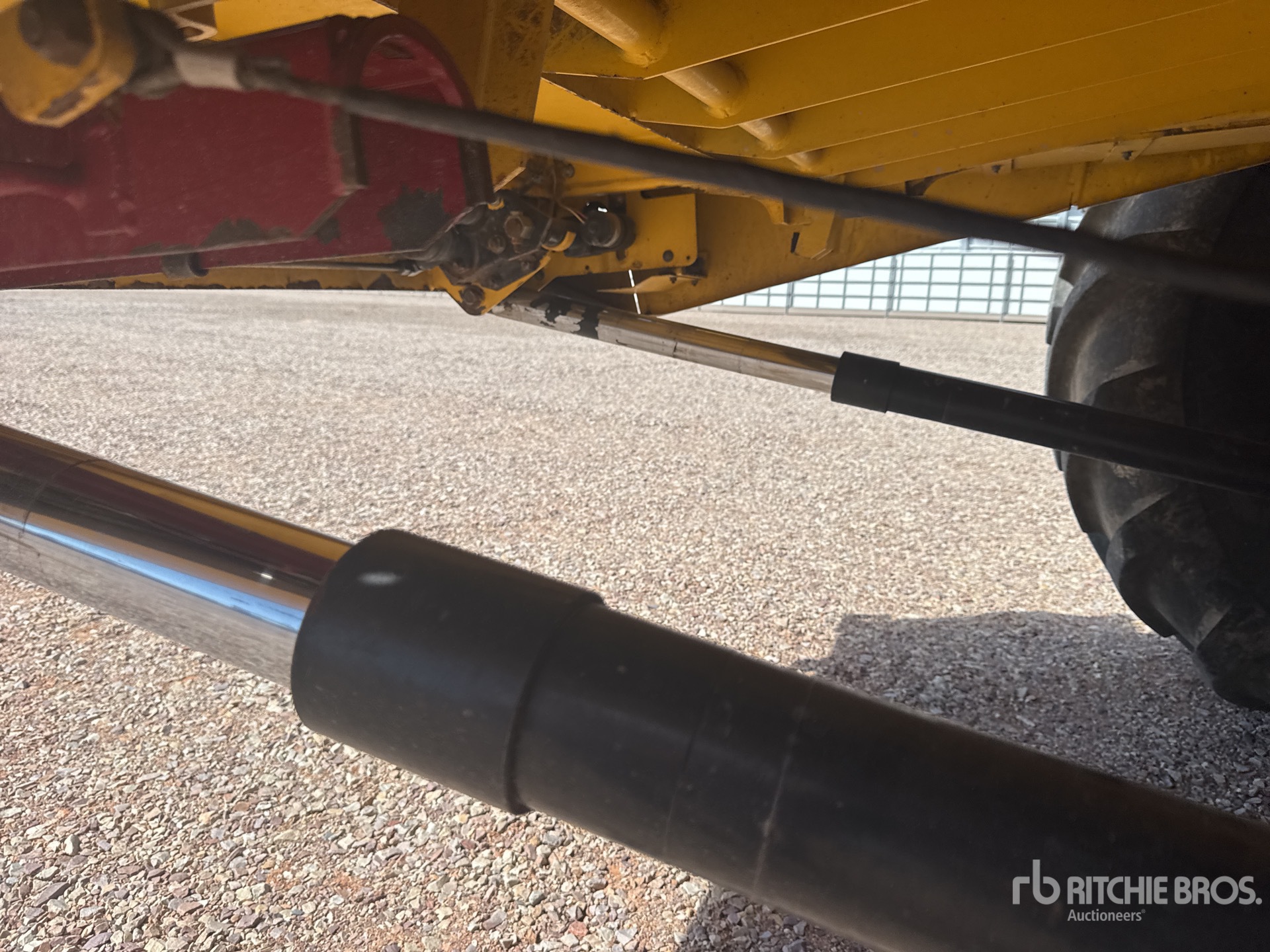 2007 New Holland CR9080
