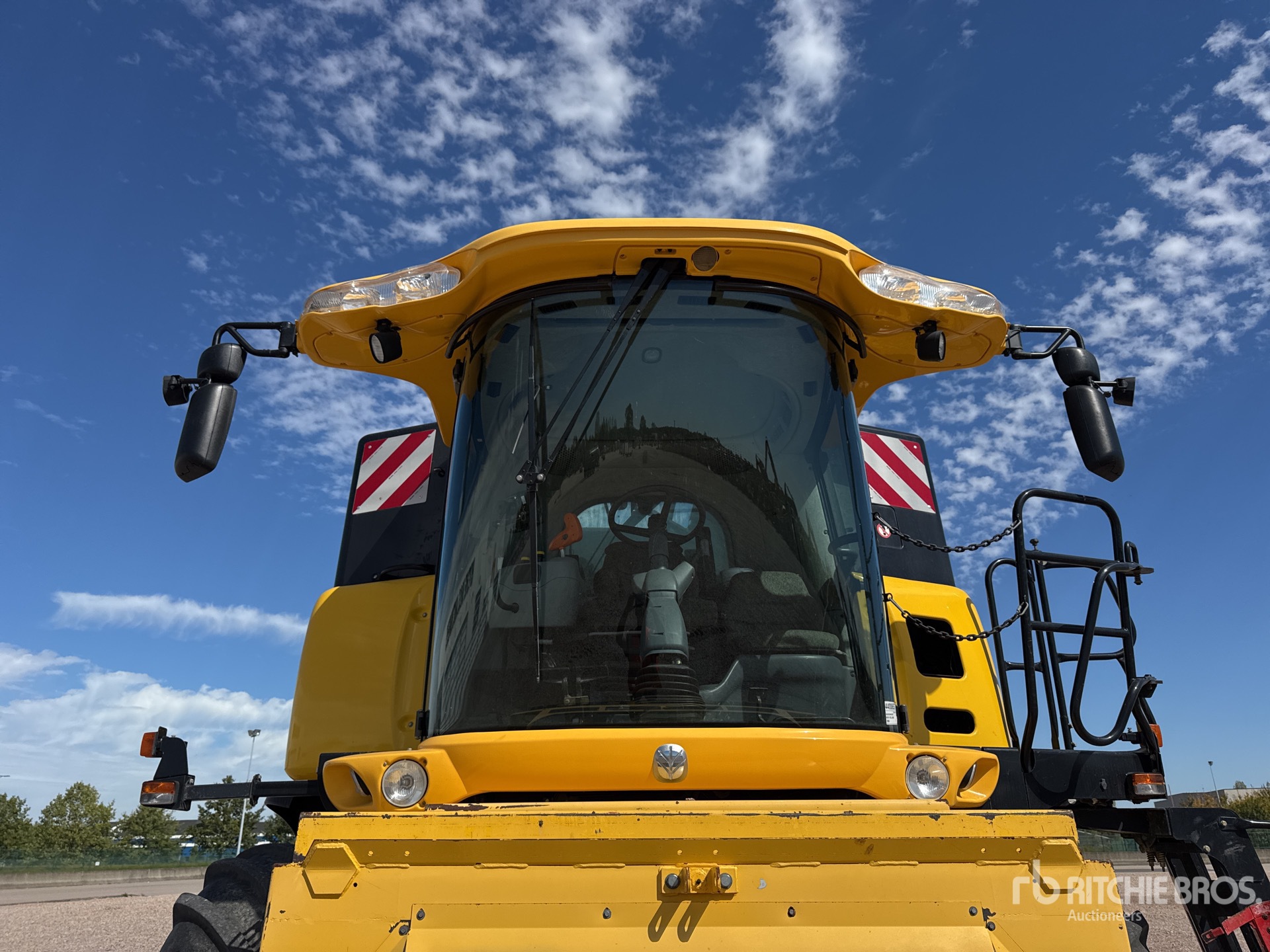 2007 New Holland CR9080