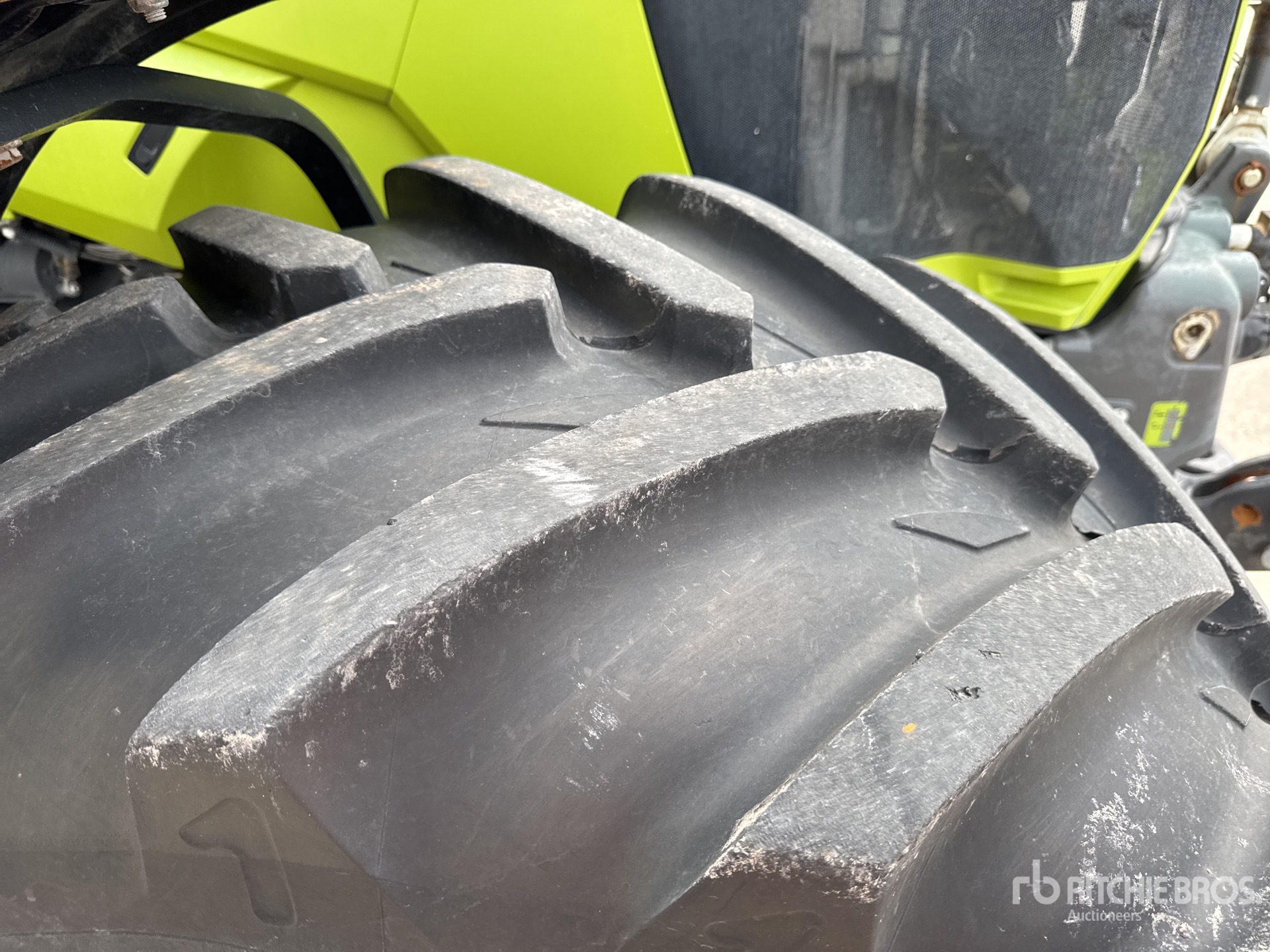 2016 Claas ARION 620 CMATI