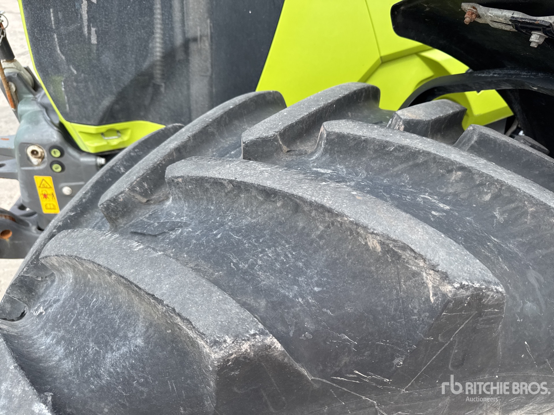 2016 Claas ARION 620 CMATI