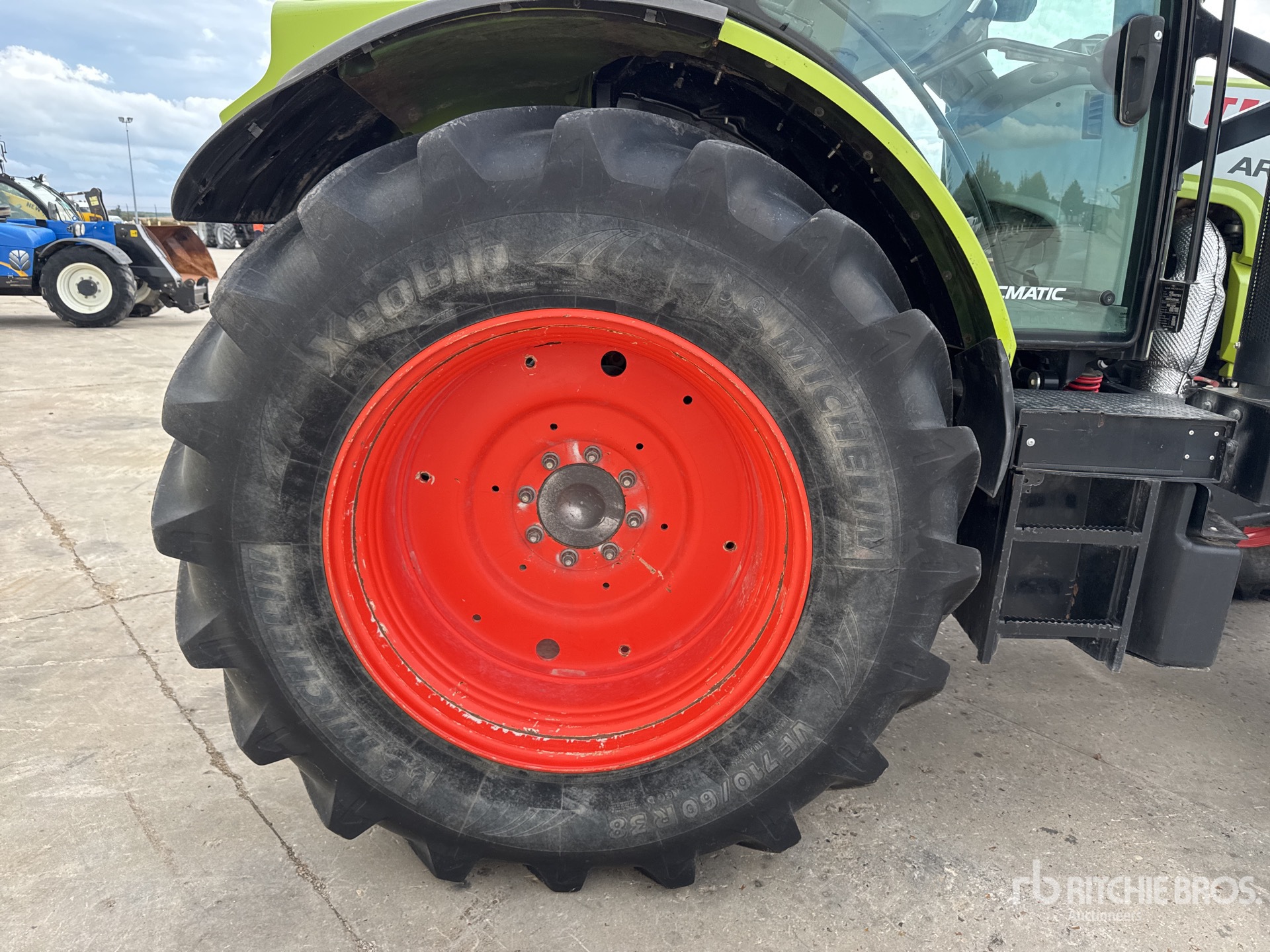 2016 Claas ARION 620 CMATI