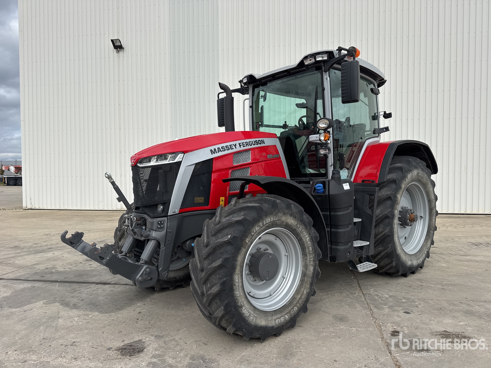 2021 Massey Ferguson 8S225 DYNA-7