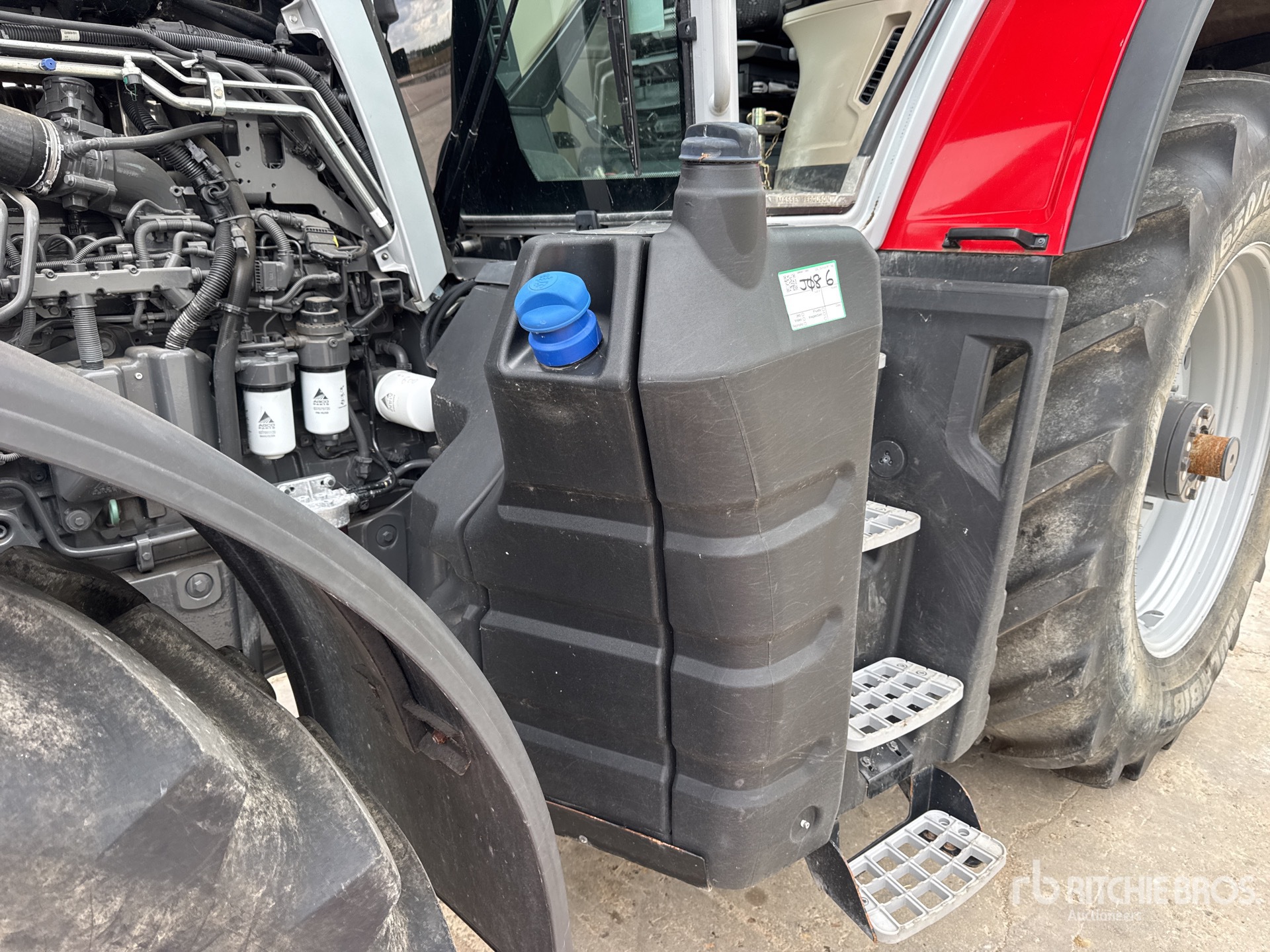 2021 Massey Ferguson 8S225 DYNA-7