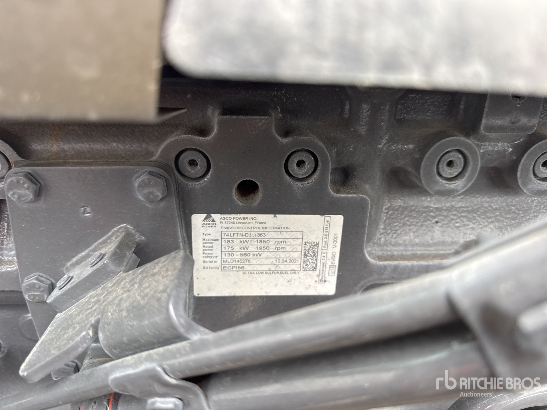 2021 Massey Ferguson 8S225 DYNA-7
