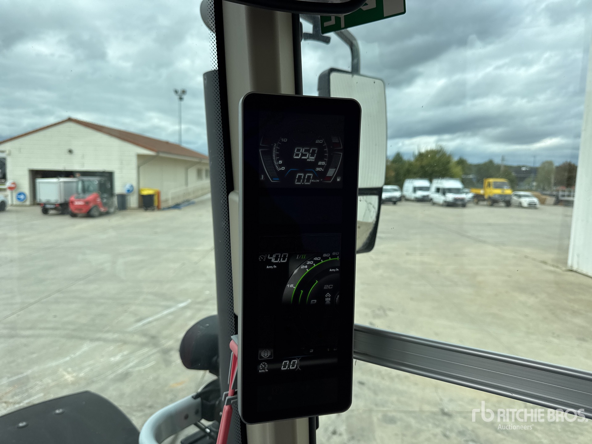 2021 Massey Ferguson 8S225 DYNA-7