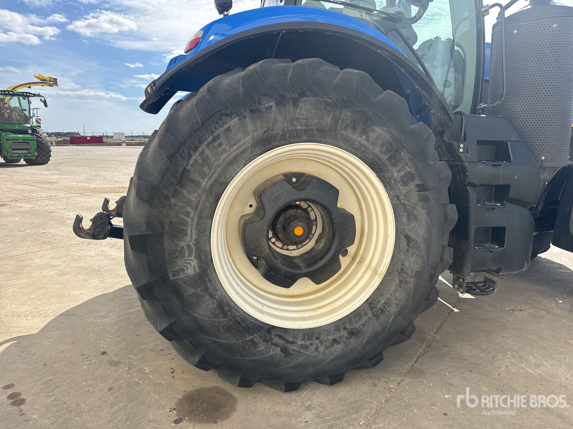 2018 New Holland T8.435 AUTO COM