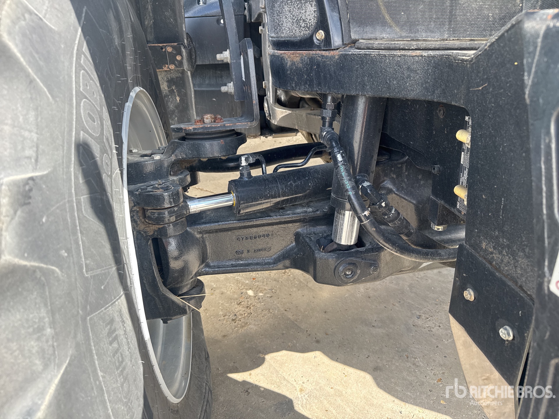 2018 New Holland T8.435 AUTO COM