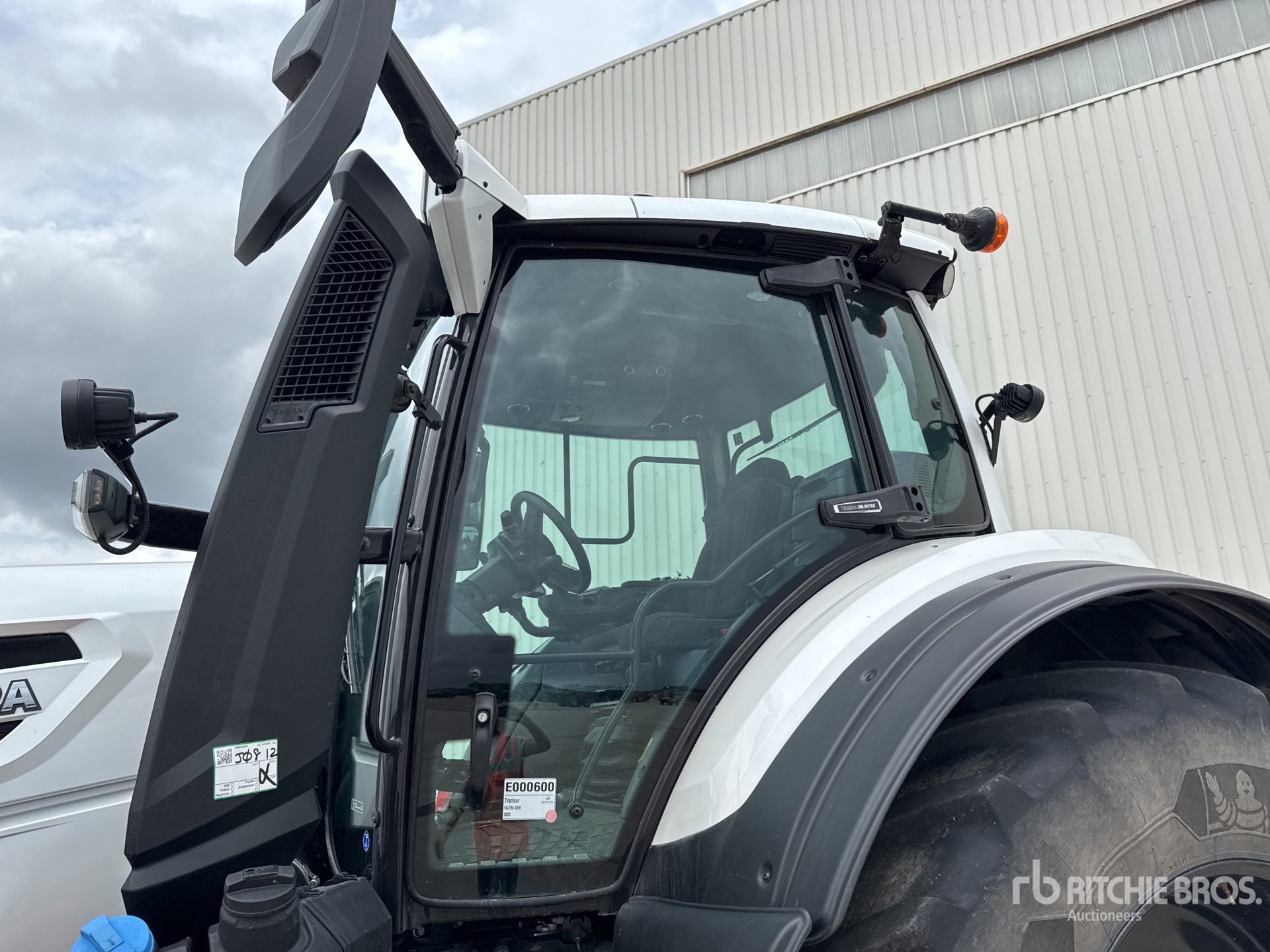 2023 Valtra Q265 CVT