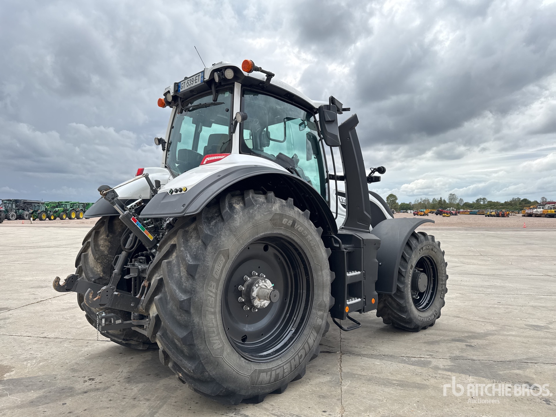 2023 Valtra Q265 CVT