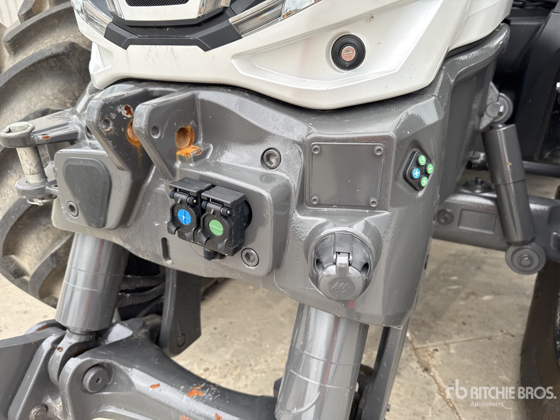 2023 Valtra Q265 CVT