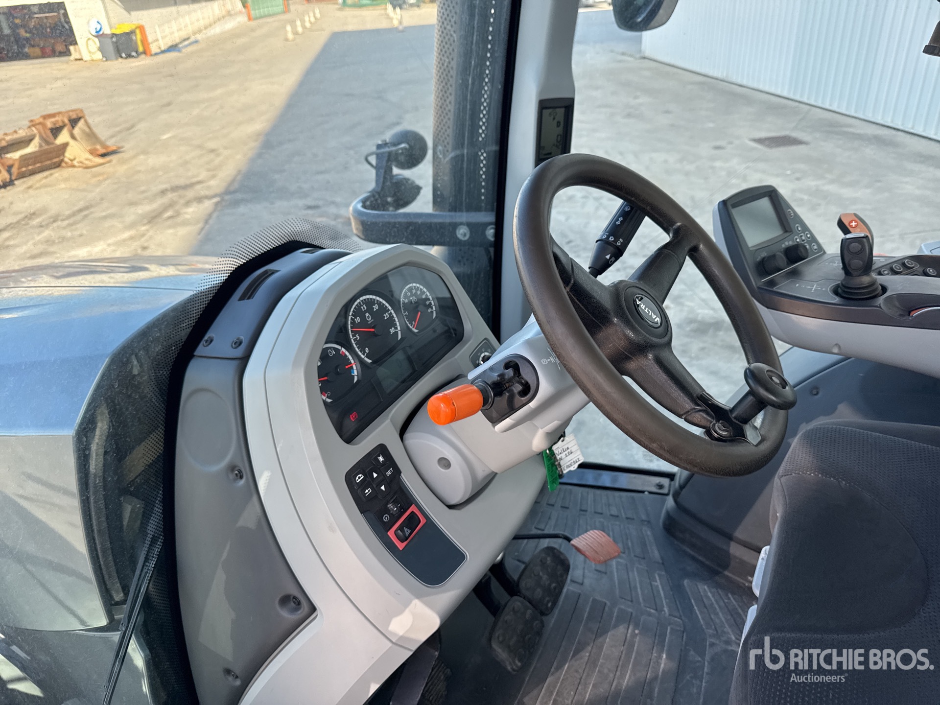 2016 Valtra N174 DIRECT