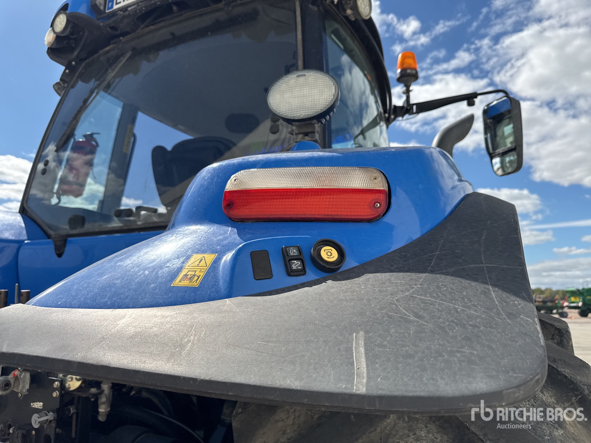 2015 New Holland T8.410 AUTO COM