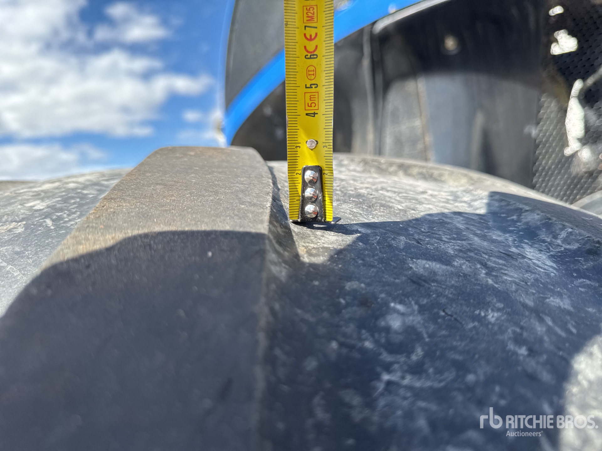 2015 New Holland T8.410 AUTO COM