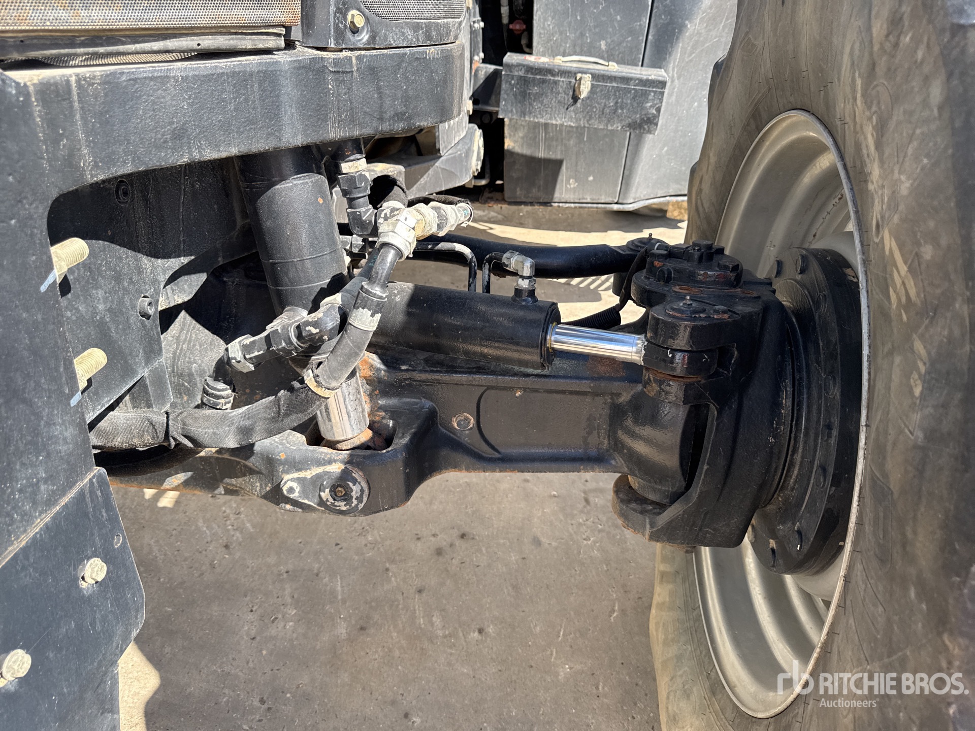 2015 New Holland T8.410 AUTO COM