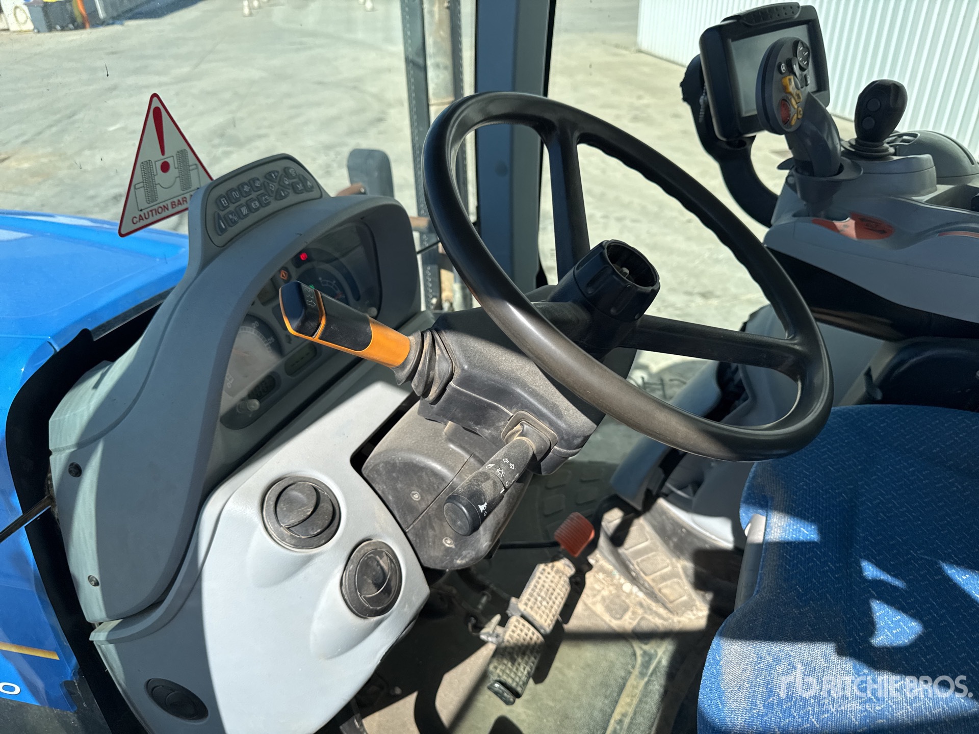 2012 New Holland T7.270