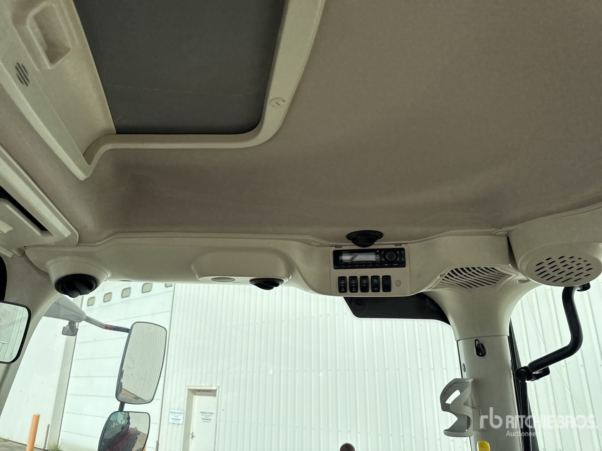 2022 Mccormick X7.417 P6 DRIVE