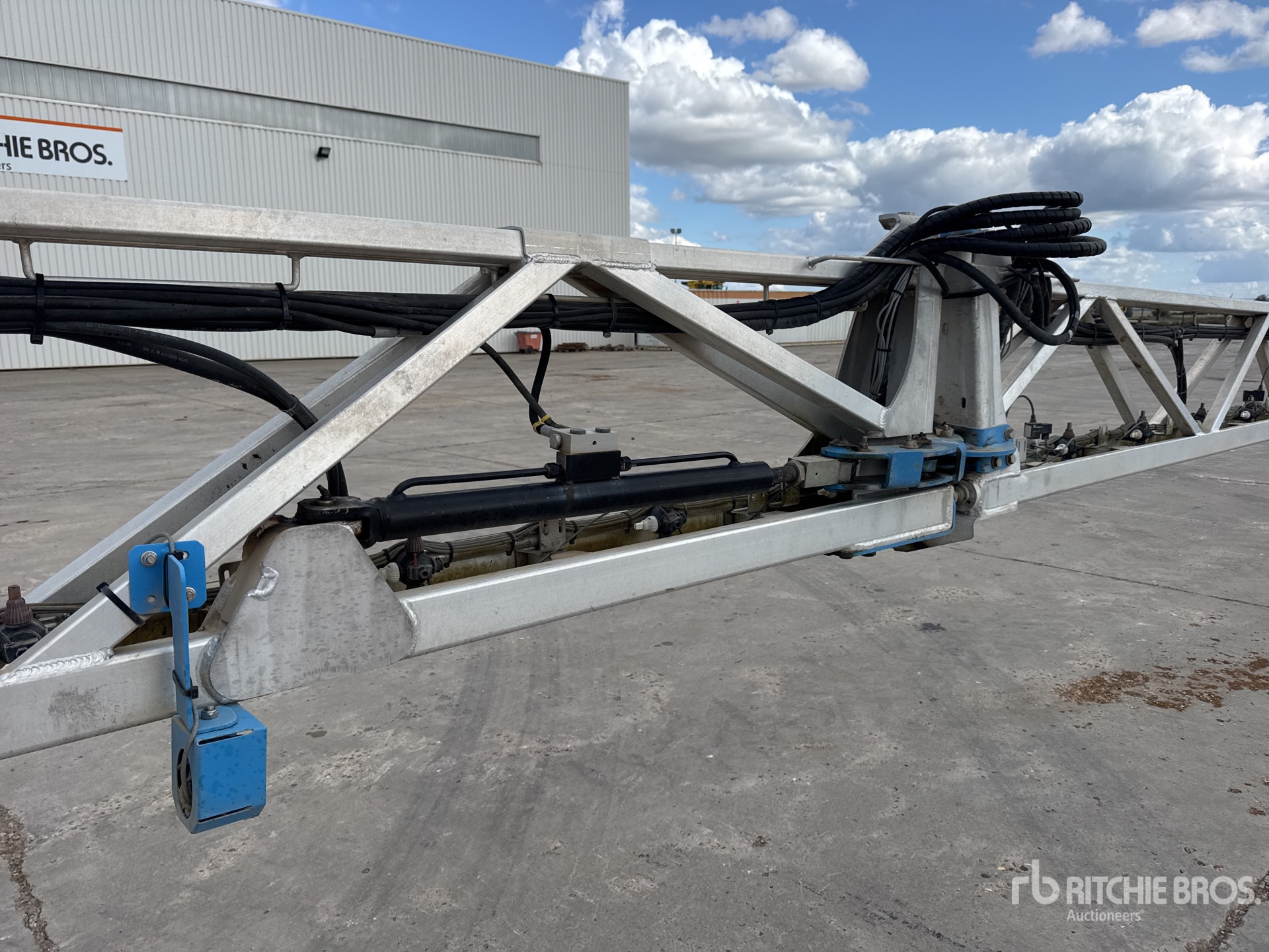 2015 Berthoud RAPTOR 5240