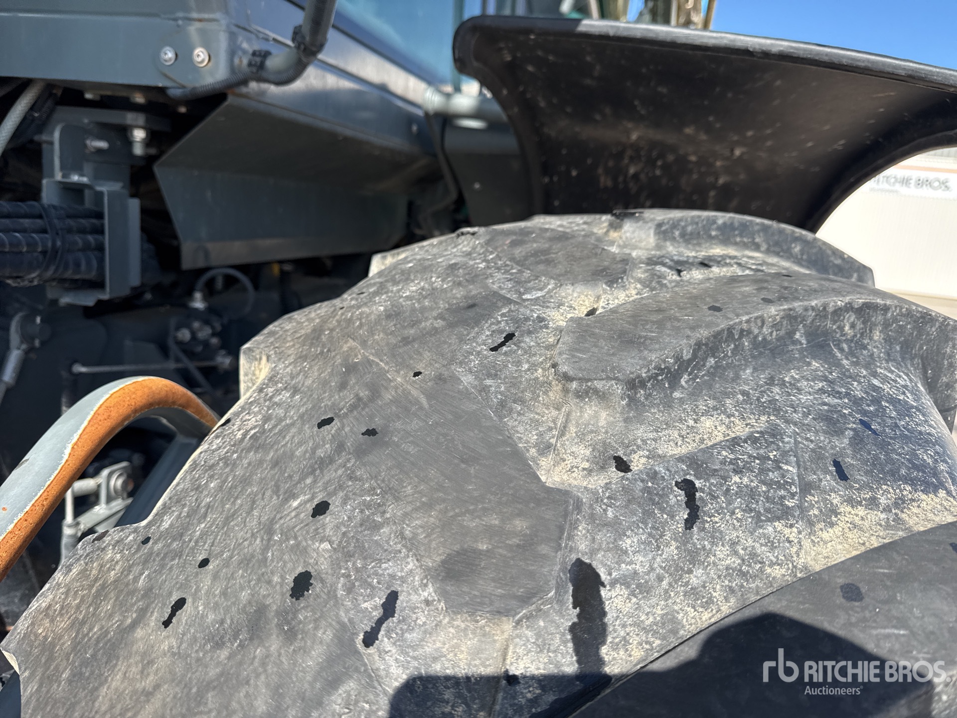 2015 Berthoud RAPTOR 5240