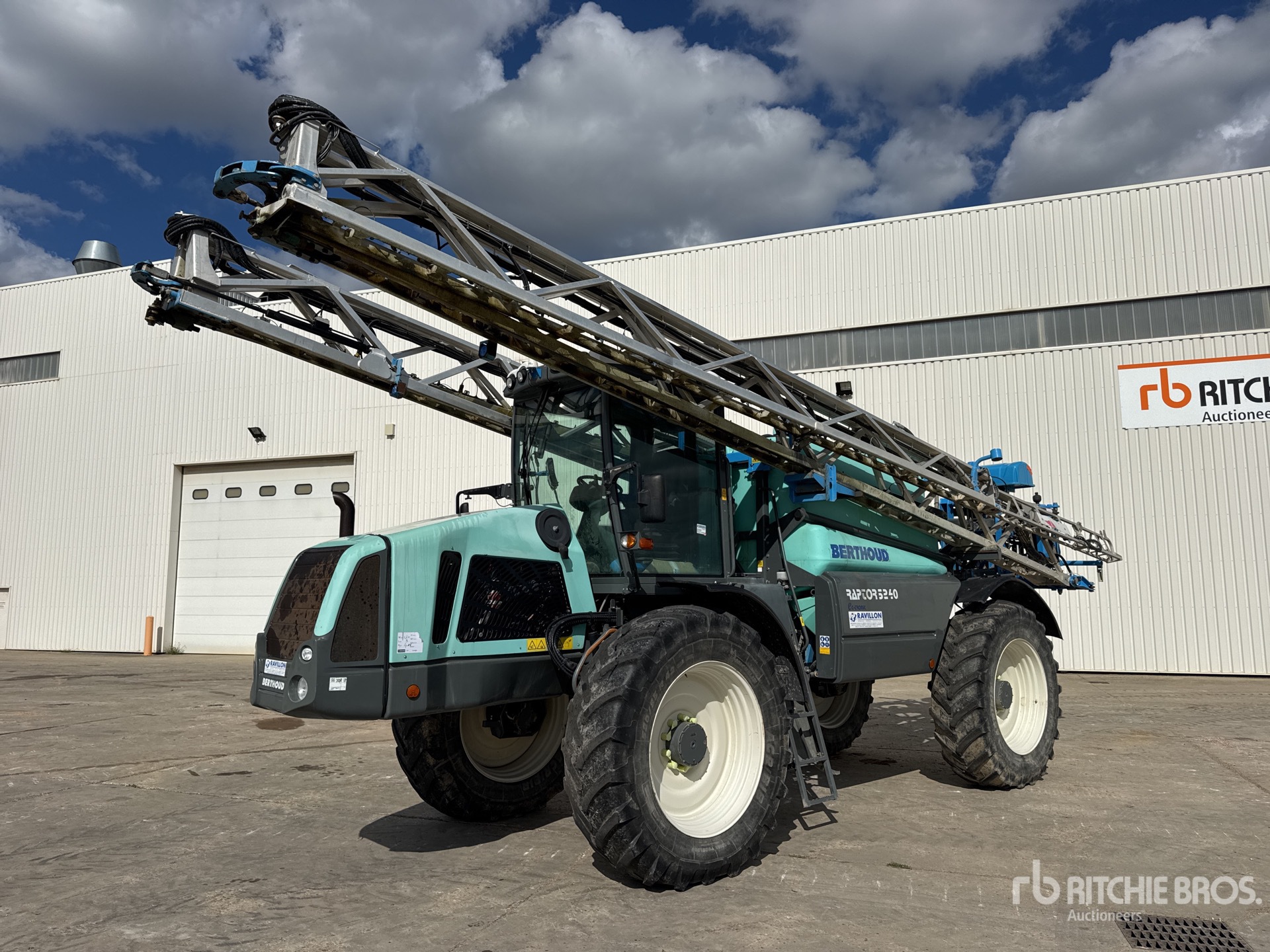 2015 Berthoud RAPTOR 5240