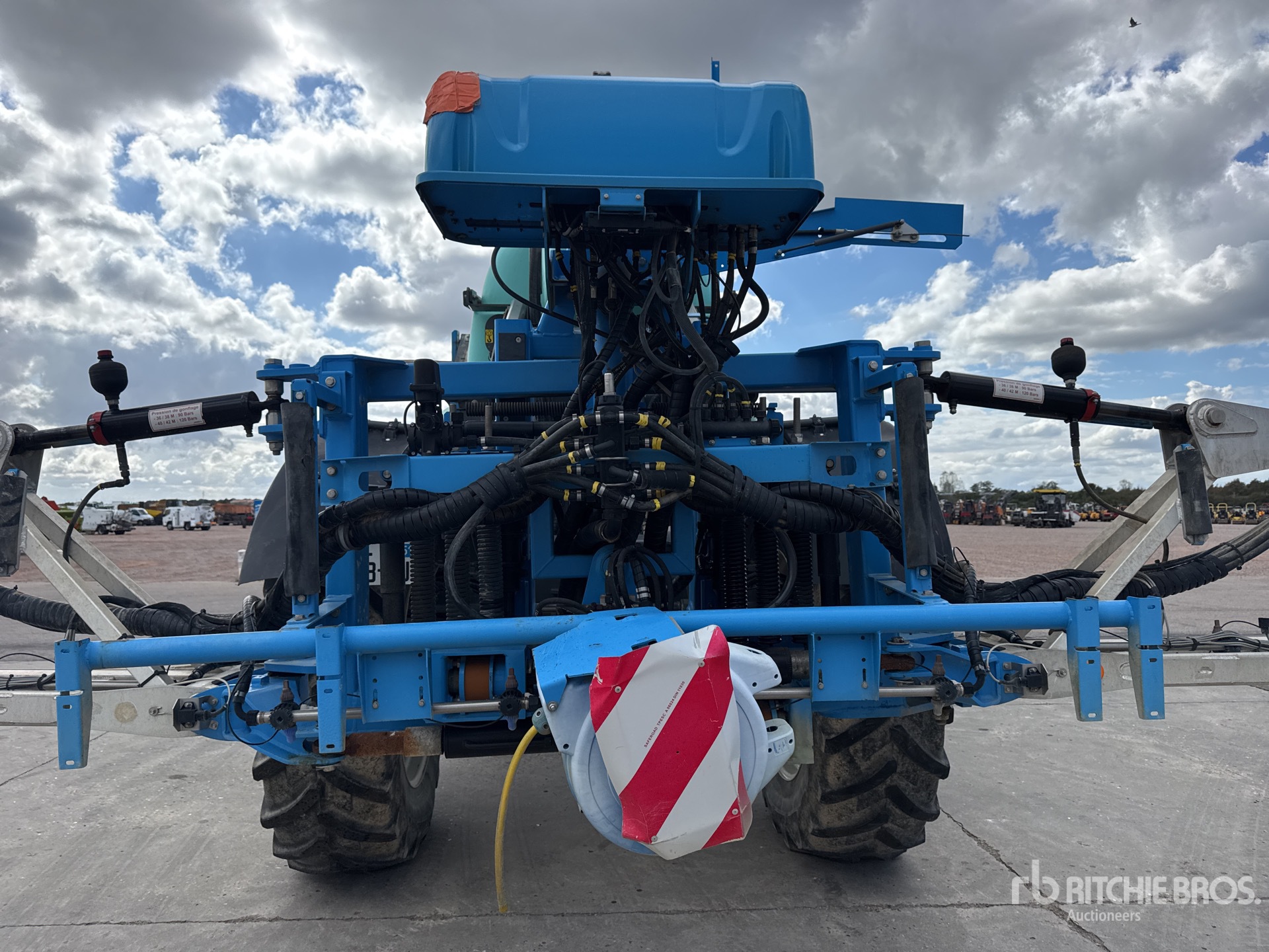 2015 Berthoud RAPTOR 5240