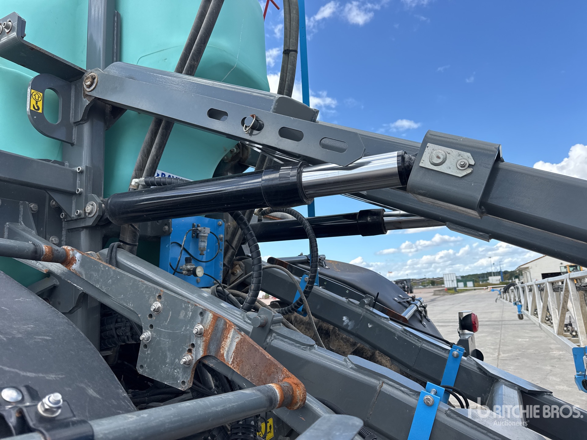 2015 Berthoud RAPTOR 5240