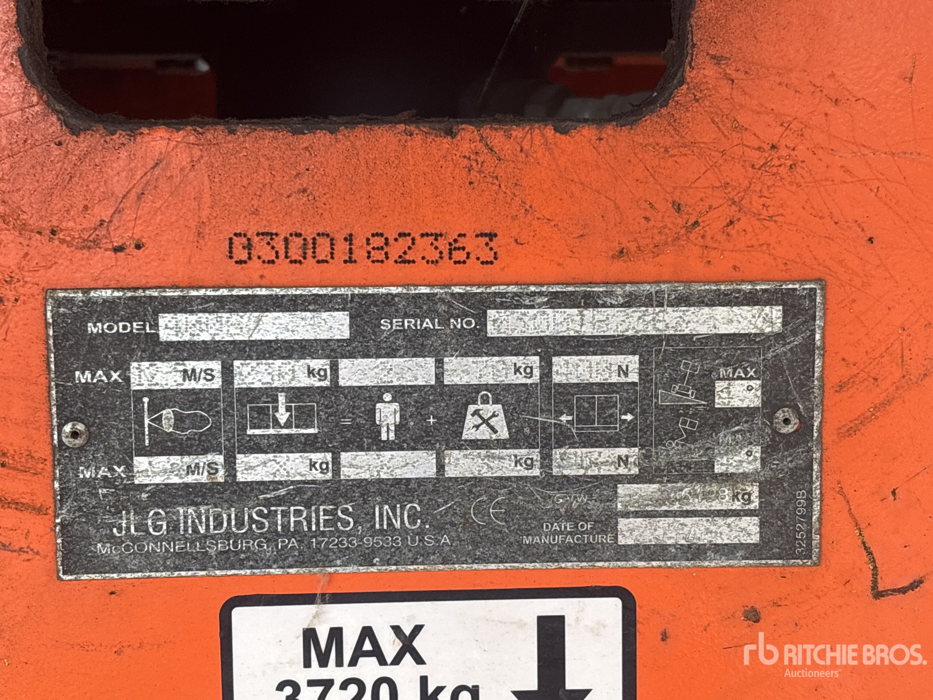 2014 JLG 400S