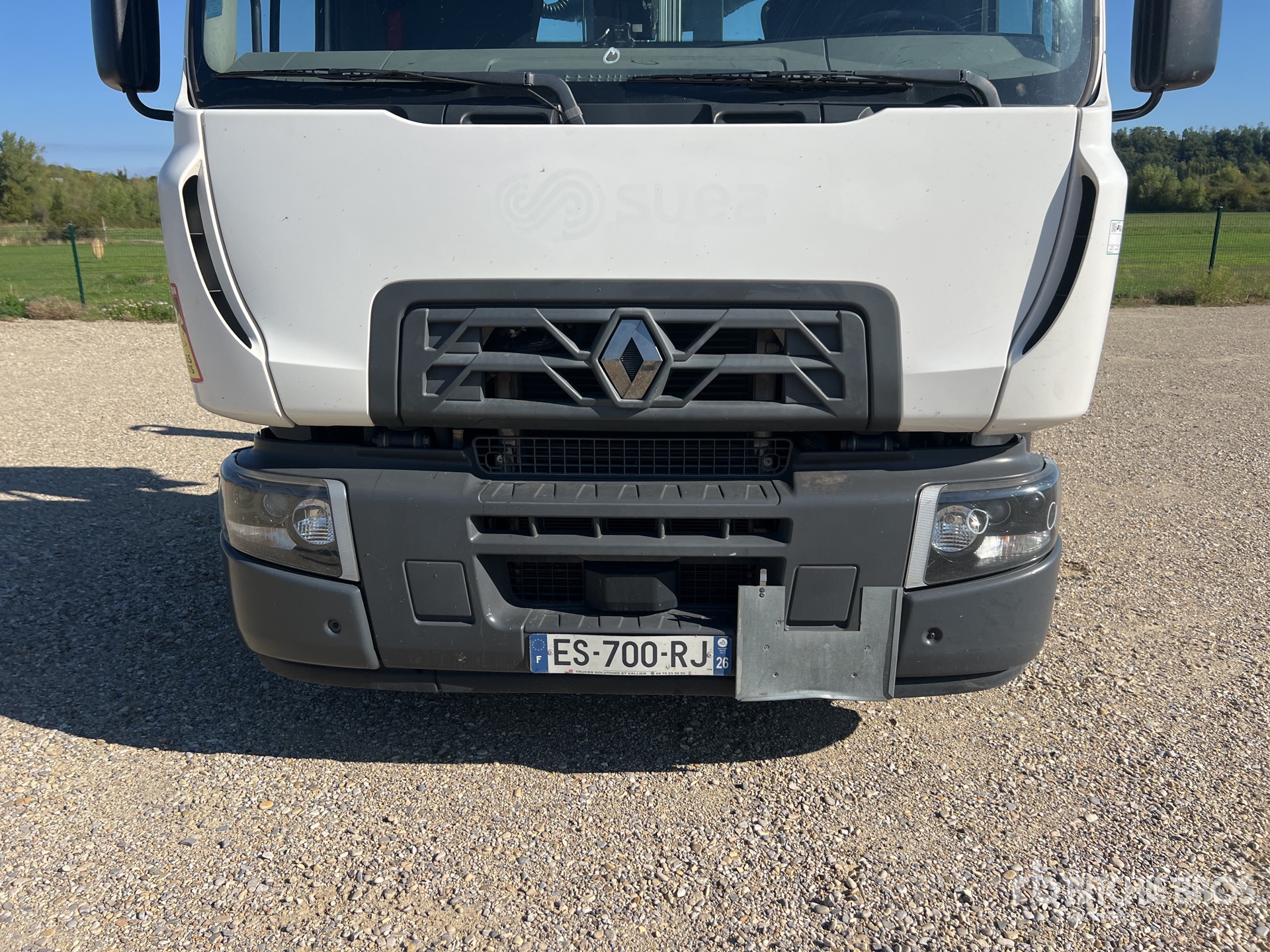 2017 Renault D26.430