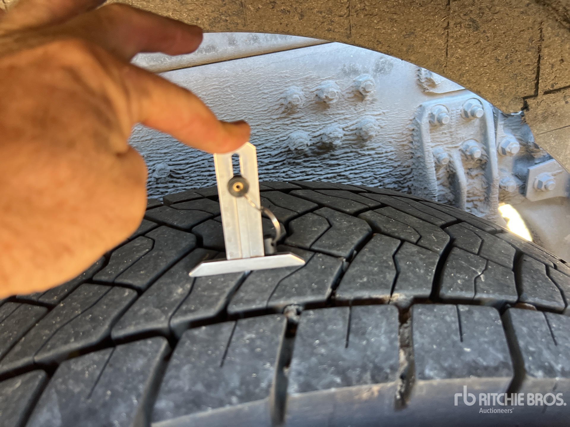 2017 Renault D26.430