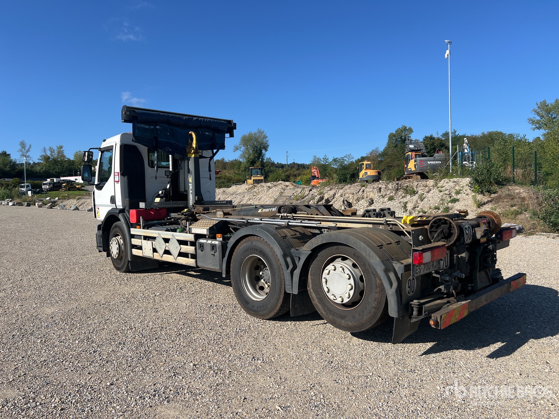 2017 Renault D26.430