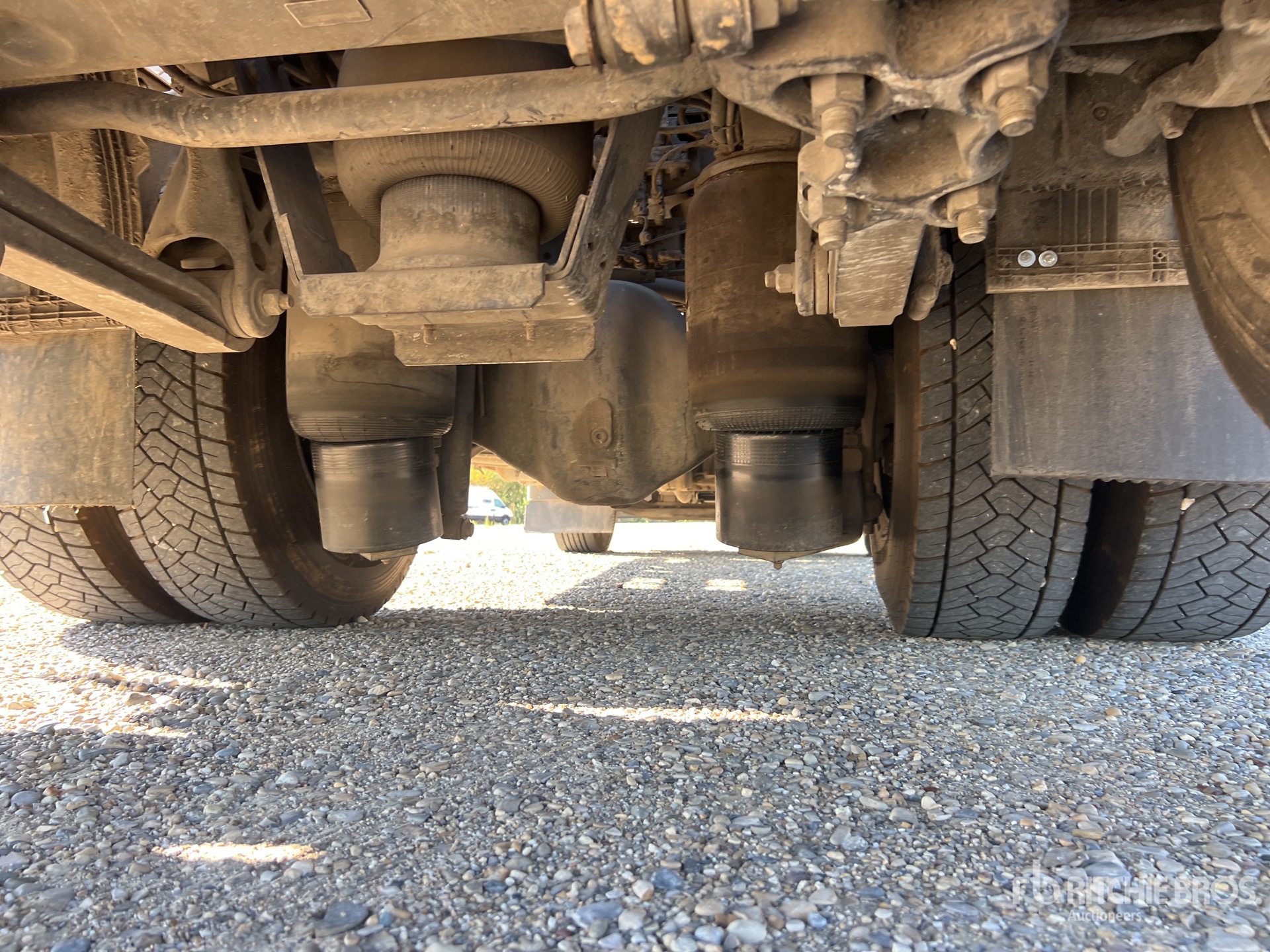 2017 Renault D26.430
