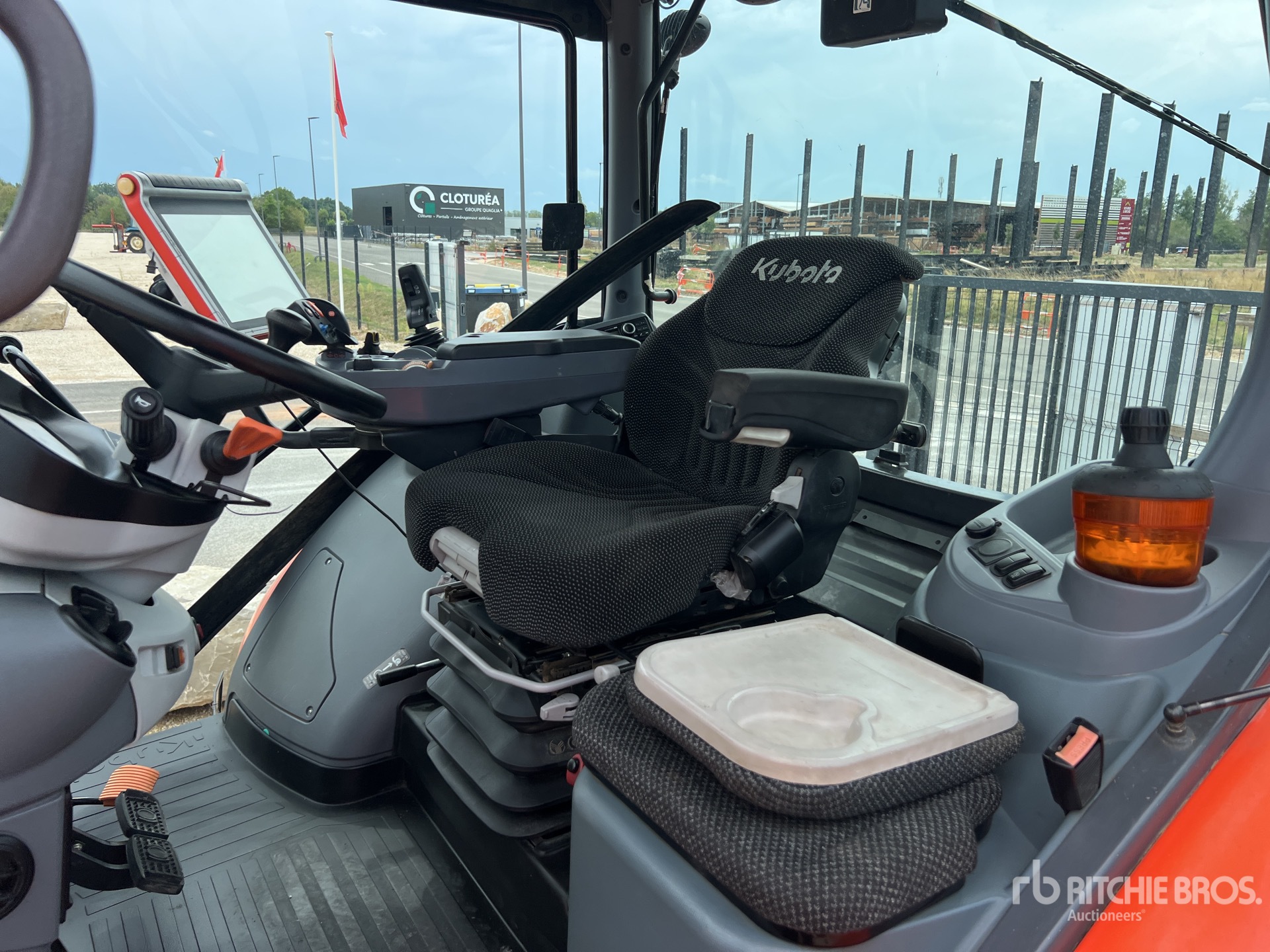 2018 Kubota M7172 PREMIUM