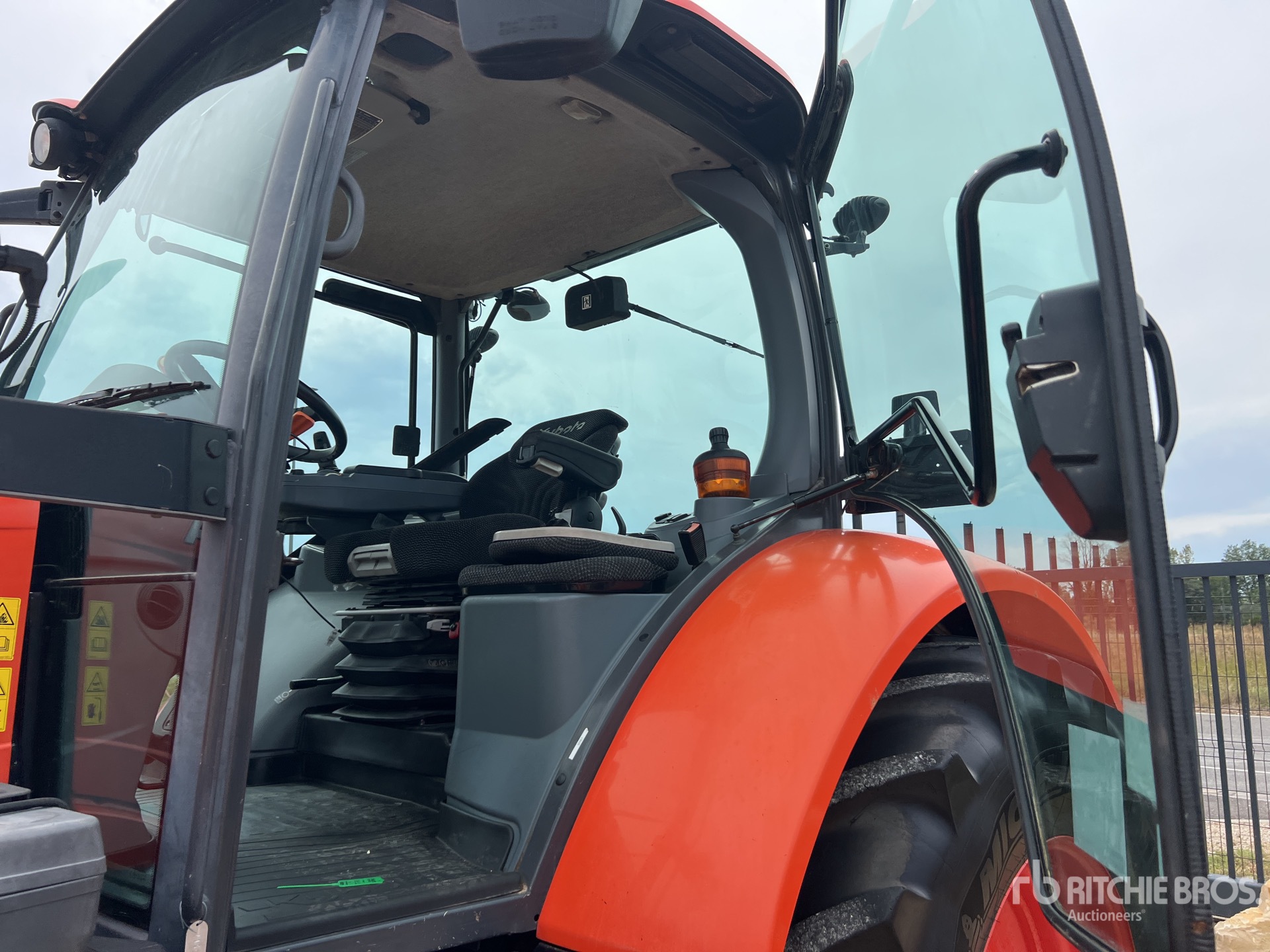 2018 Kubota M7172 PREMIUM