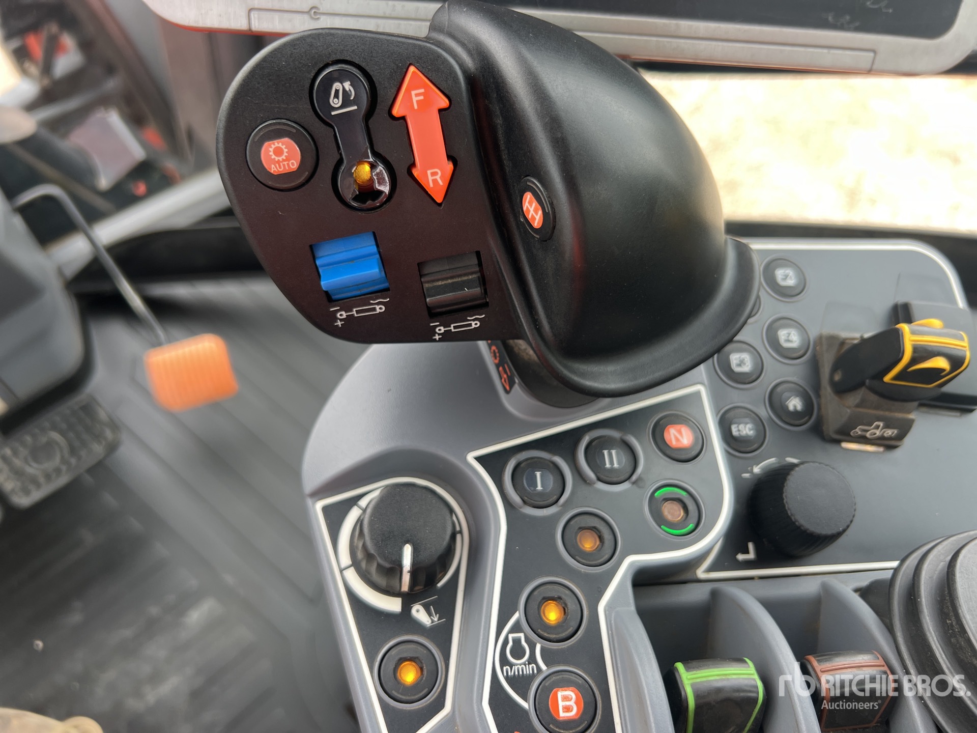 2018 Kubota M7172 PREMIUM