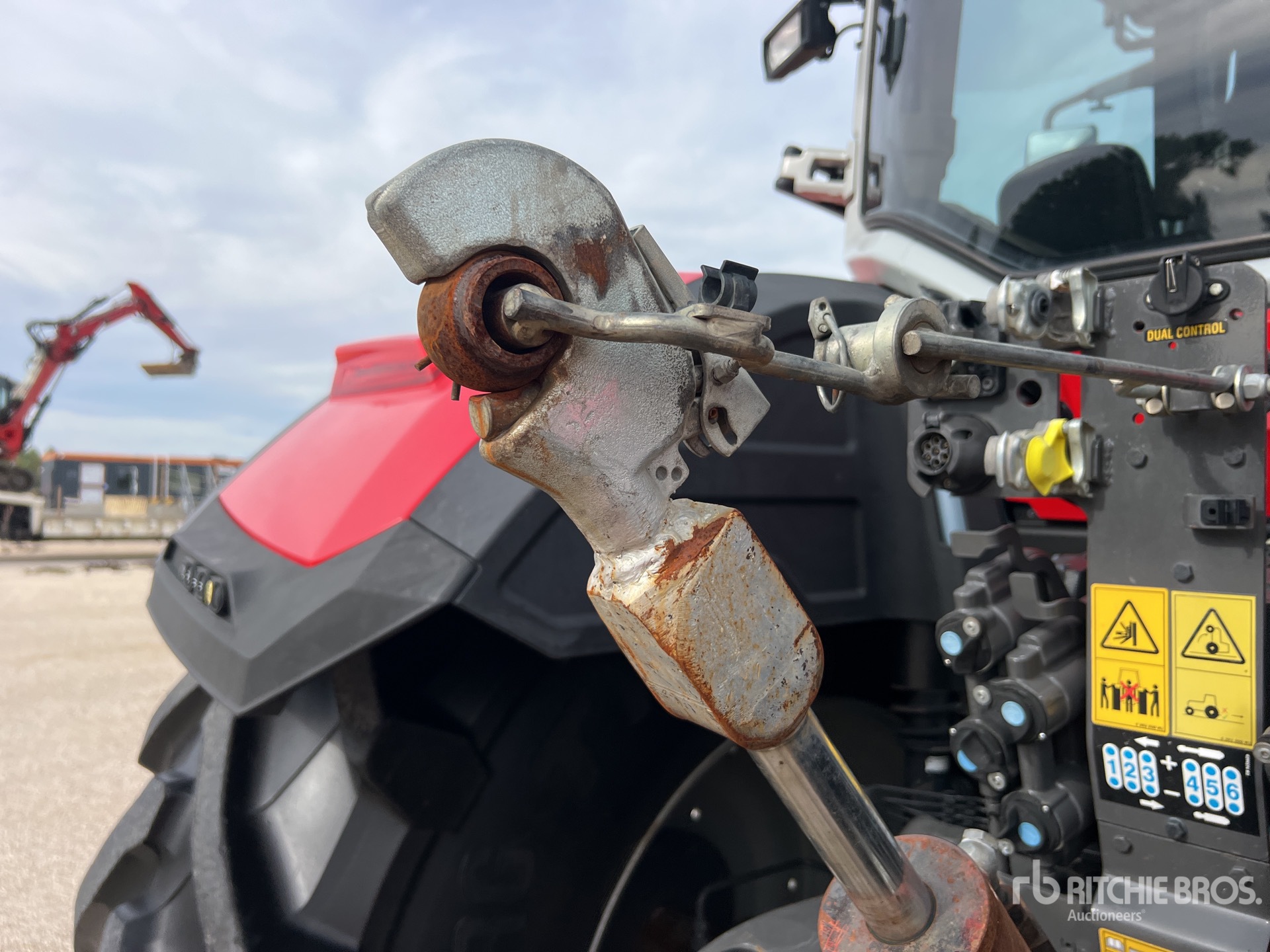 2021 Massey Ferguson 8S265 DYNA VT