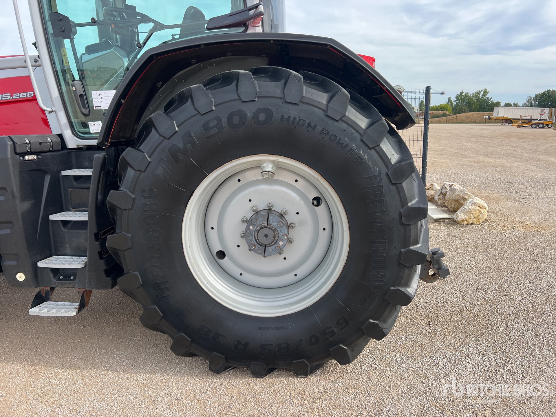 2021 Massey Ferguson 8S265 DYNA VT