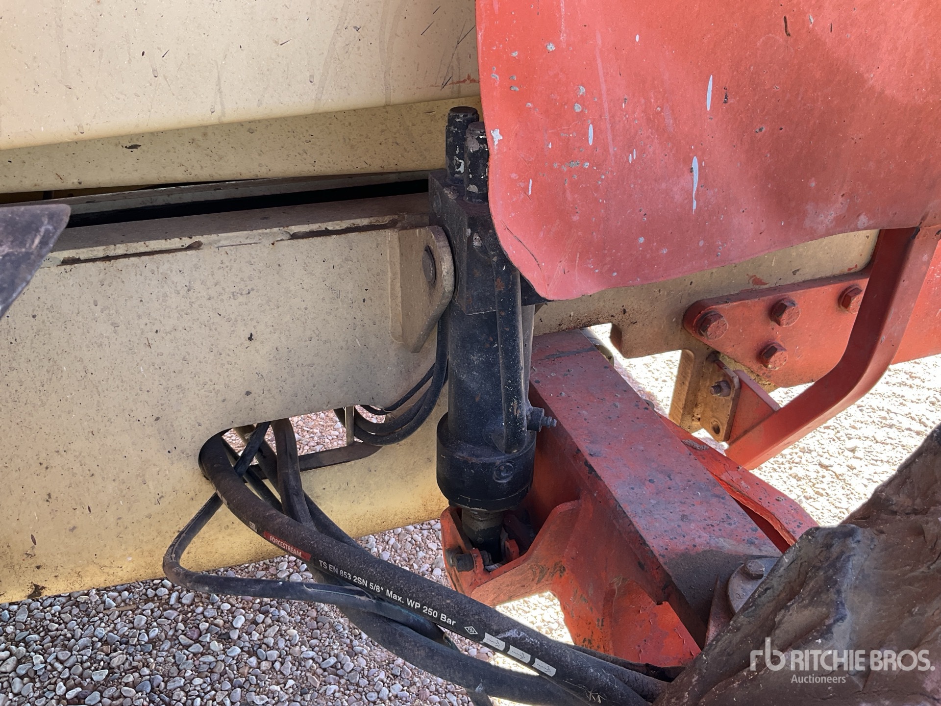 2007 JLG 4394RT