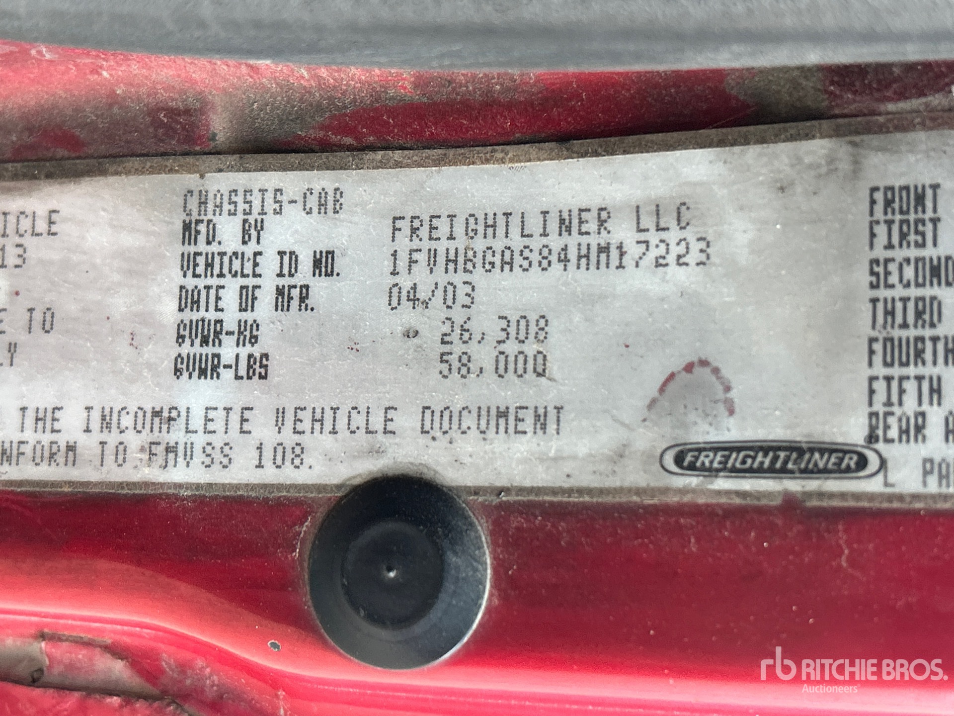 2004 Freightliner FL 112