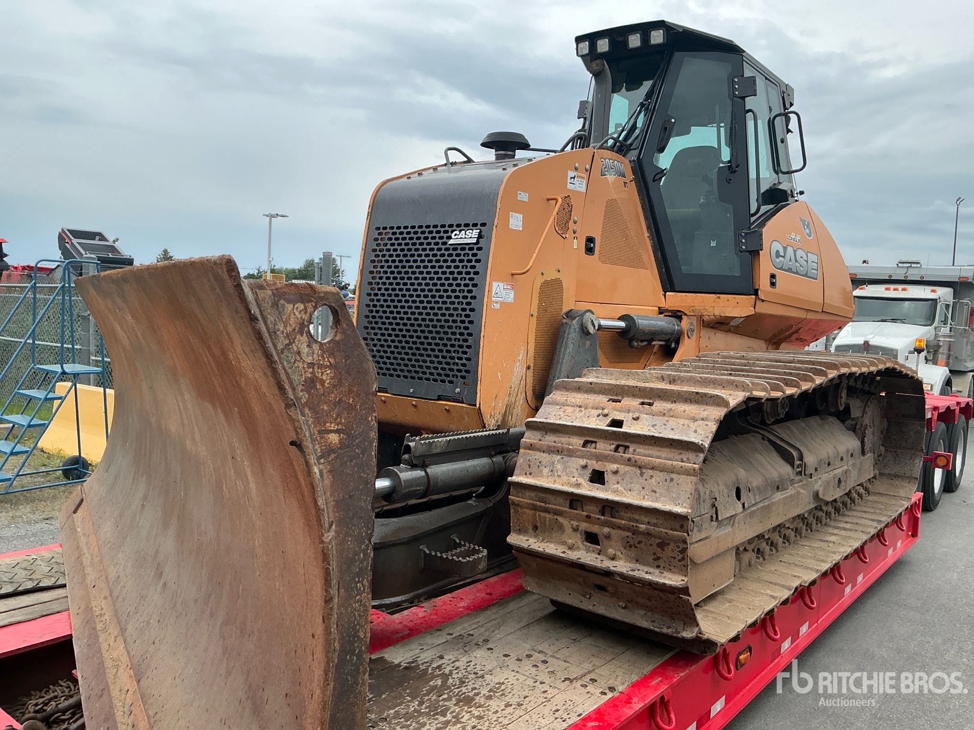 2015 Case 2050M WT