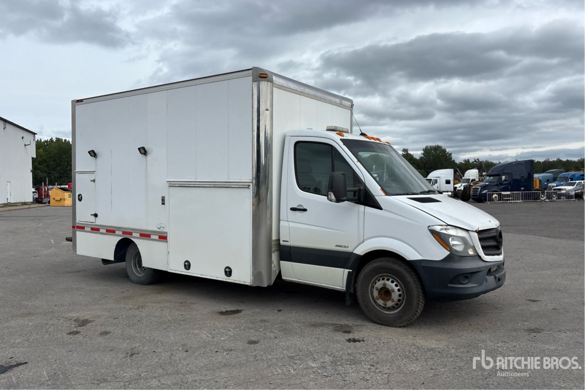 2016 Mercedes-Benz SPRINTER 3500